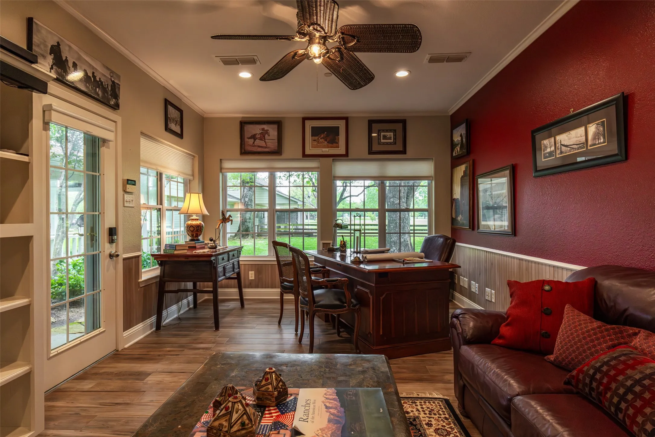 Single Family Residence For Sale in Van Zandt County , 1050 Vz County Road 3704, Wills Point, Texas 75169, 4 Bedrooms, 5 Bathrooms, 4 Garage spaces, 4,023 Sqft, built in 2002, Price $3,750,000, mls#21263624, Real Estate Agent in Wills Point, Homes For Sale in Van Zandt county, Homes For Sale in Wills Point, Realtor in Wills Point Texas, Real Estate Brokerage Independent Realty Texas, Luminita Cordes Realtor