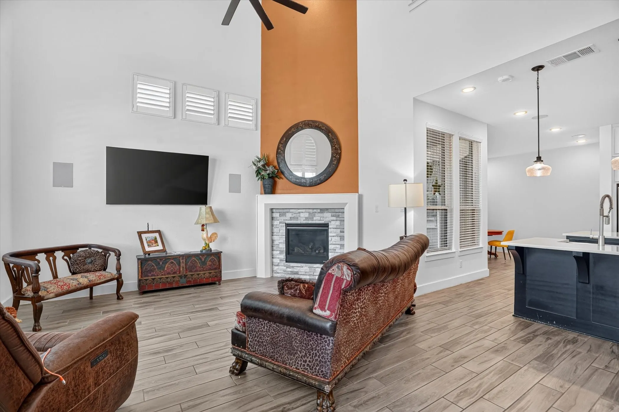 Townhouse For Sale in Parker County , 2341 Longspur Drive, Fort Worth, Texas 76008, 4 Bedroom, 3 Bathroom, 2 Garage spaces, 2,301 Sqft, built in 2022, mls#21263511, Real Estate Agent in Fort Worth, Homes For Sale in Parker county, Homes For Sale in Fort Worth, Realtor in Fort Worth Texas, Real Estate Brokerage Independent Realty Texas, Luminita Cordes Realtor