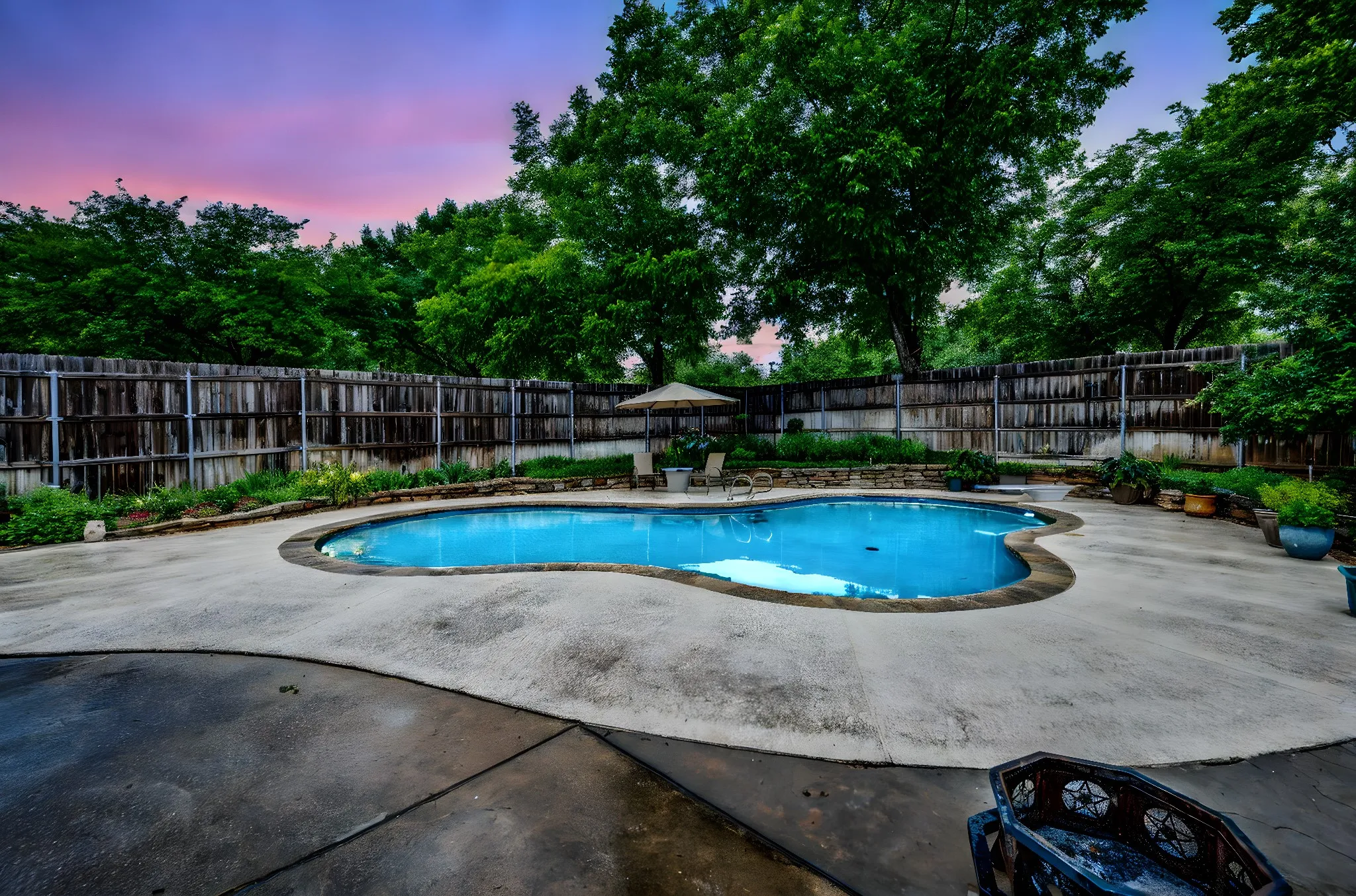 Single Family Residence For Sale in Dallas County , 947 Rock Canyon Drive, Duncanville, Texas 75137, 4 Bedroom, 3 Bathroom, 2 Garage spaces, 2,857 Sqft, built in 1972, mls#21263659, Real Estate Agent in Duncanville, Homes For Sale in Dallas county, Homes For Sale in Duncanville, Realtor in Duncanville Texas, Real Estate Brokerage Independent Realty Texas, Luminita Cordes Realtor