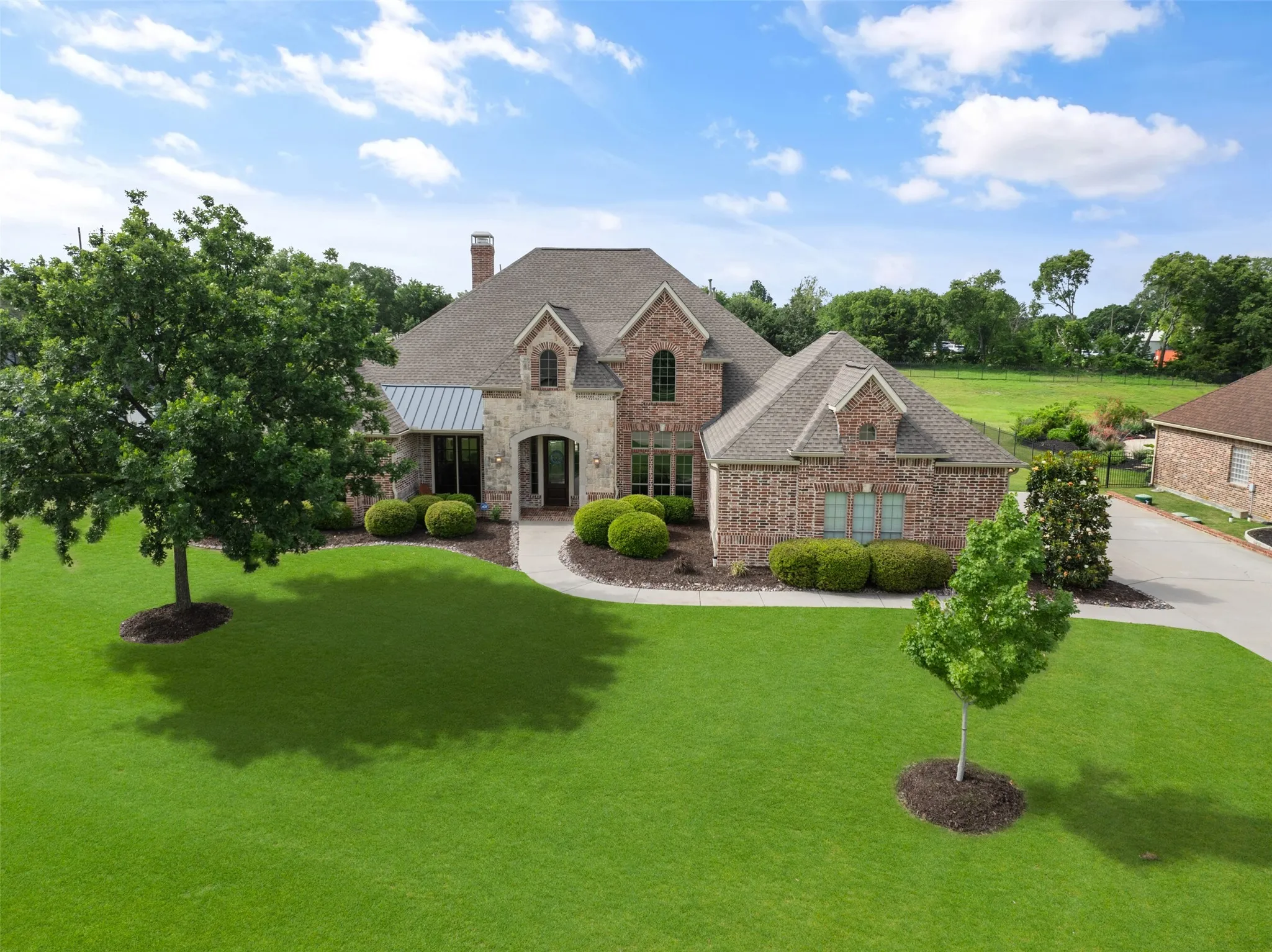 Custom Dave R. Williams home.