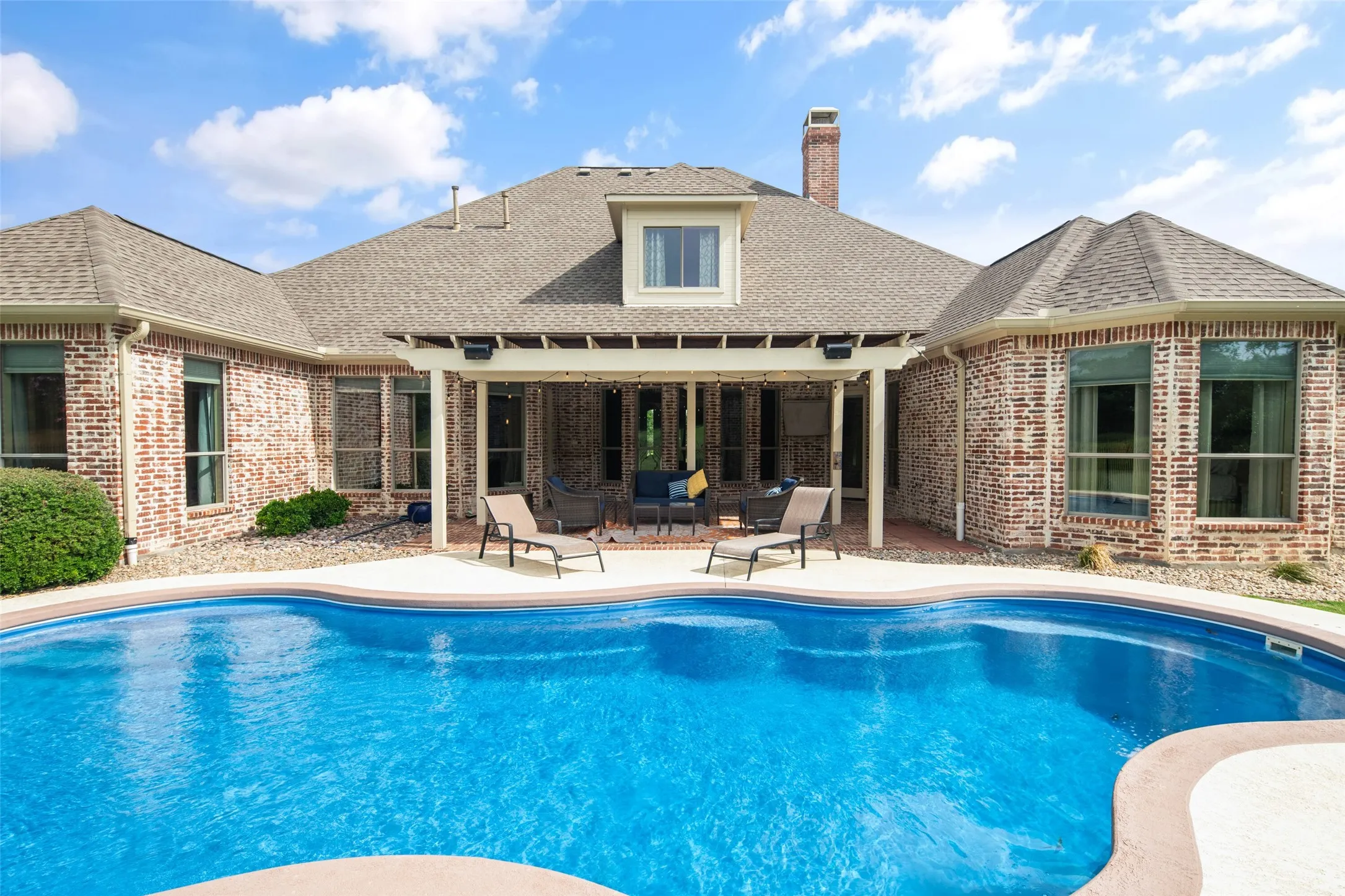 Single Family Residence For Sale in Collin County , 2000 Fair Oaks Lane, Prosper, Texas 75078, 5 Bedroom, 4 Bathroom, 3 Garage spaces, 3,718 Sqft, built in 2005, mls#21255635, Real Estate Agent in Prosper, Homes For Sale in Collin county, Homes For Sale in Prosper, Realtor in Prosper Texas, Real Estate Brokerage Independent Realty Texas, Luminita Cordes Realtor