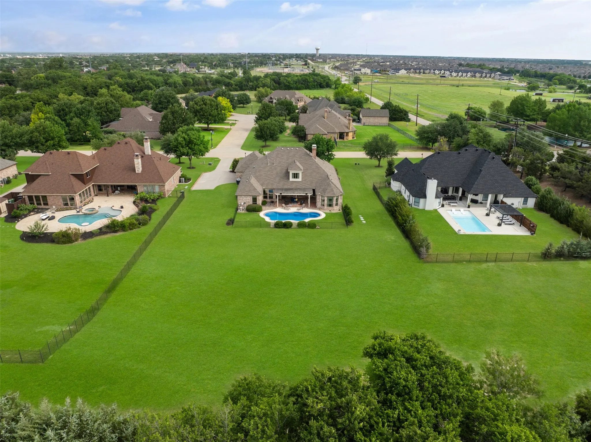 No Immediate Neighbors Behind for a Private Custom HomeLife