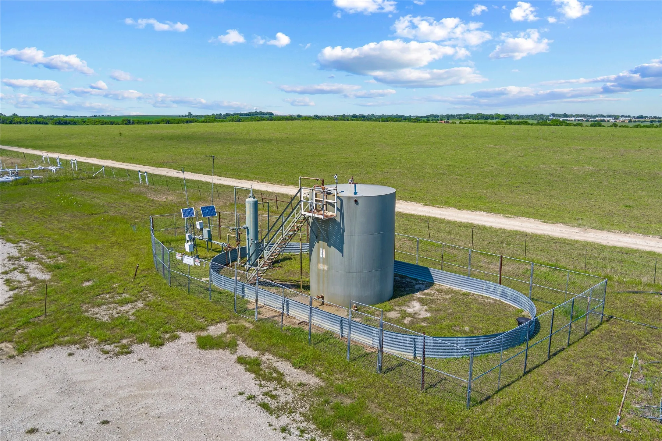 Unimproved Land For Sale in Johnson County , 9817 County Road 408, Grandview, Texas 76050, 0, 0, Garage spaces, 0 Sqft, built in 0, mls#21260519, Real Estate Agent in Grandview, Homes For Sale in Johnson county, Homes For Sale in Grandview, Realtor in Grandview Texas, Real Estate Brokerage Independent Realty Texas, Luminita Cordes Realtor
