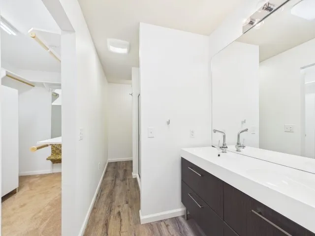 Guest quarters