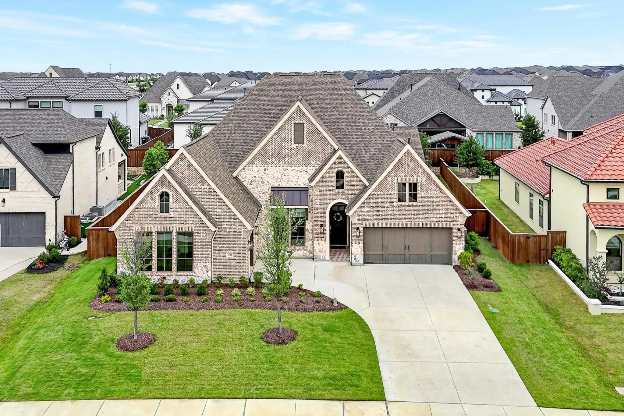 Single Family Residence For Sale in Collin County , 2360 Shady Hill Drive, Prosper, Texas 75078, 4 Bedroom, 4 Bathroom, 3 Garage spaces, 3,427 Sqft, built in 2023, mls#21260379, Real Estate Agent in Prosper, Homes For Sale in Collin county, Homes For Sale in Prosper, Realtor in Prosper Texas, Real Estate Brokerage Independent Realty Texas, Luminita Cordes Realtor