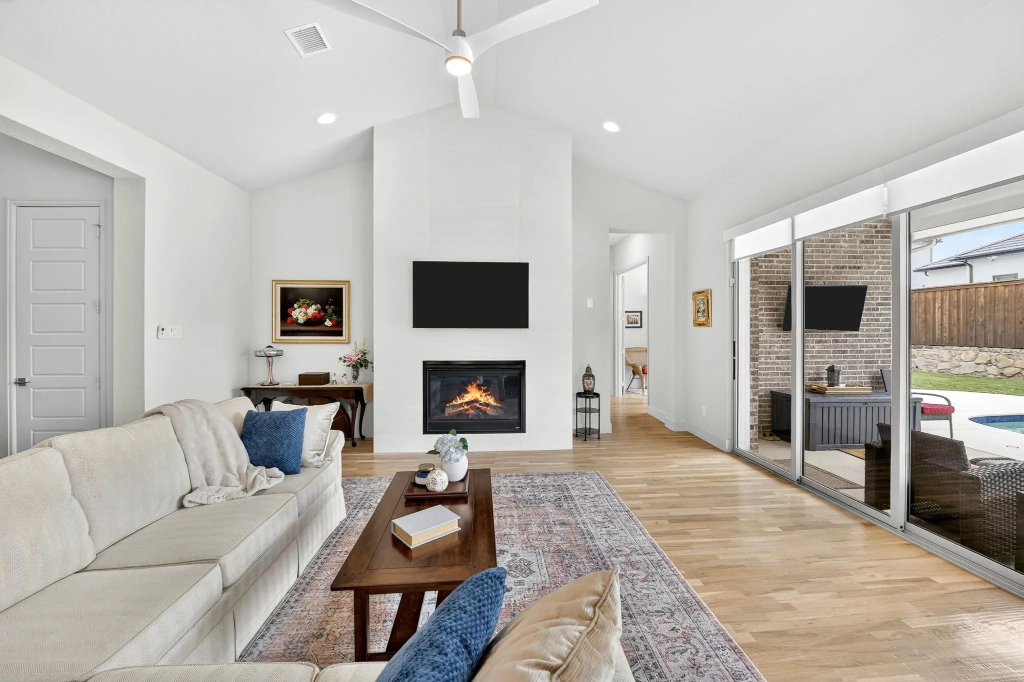 Single Family Residence For Sale in Collin County , 2360 Shady Hill Drive, Prosper, Texas 75078, 4 Bedroom, 4 Bathroom, 3 Garage spaces, 3,427 Sqft, built in 2023, mls#21260379, Real Estate Agent in Prosper, Homes For Sale in Collin county, Homes For Sale in Prosper, Realtor in Prosper Texas, Real Estate Brokerage Independent Realty Texas, Luminita Cordes Realtor