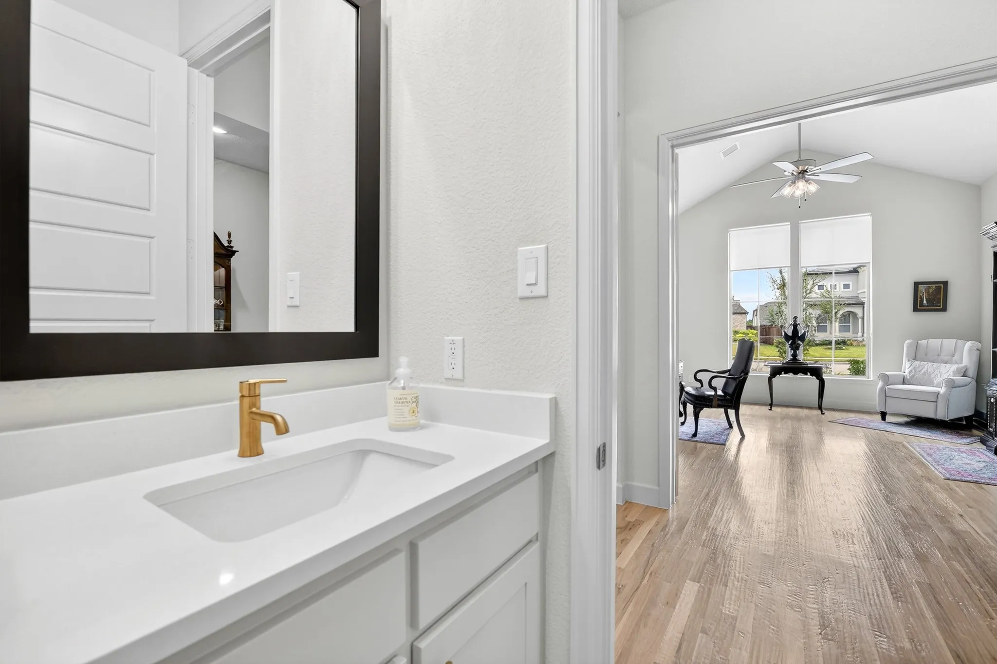 Single Family Residence For Sale in Collin County , 2360 Shady Hill Drive, Prosper, Texas 75078, 4 Bedroom, 4 Bathroom, 3 Garage spaces, 3,427 Sqft, built in 2023, mls#21260379, Real Estate Agent in Prosper, Homes For Sale in Collin county, Homes For Sale in Prosper, Realtor in Prosper Texas, Real Estate Brokerage Independent Realty Texas, Luminita Cordes Realtor
