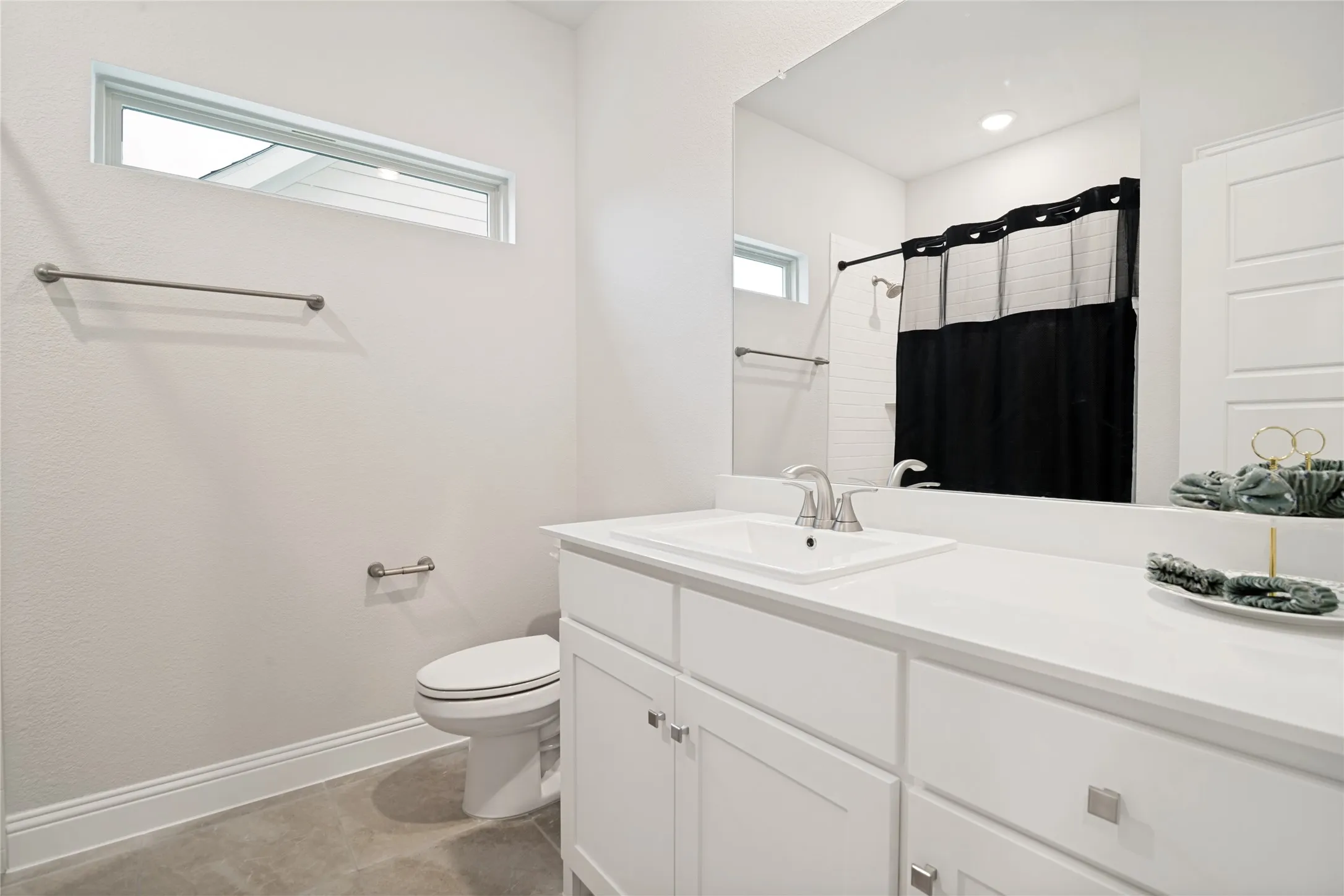 Single Family Residence For Sale in Dallas County , 7208 Manhattan Drive, Rowlett, Texas 75088, 5 Bedroom, 4 Bathroom, 2 Garage spaces, 3,442 Sqft, built in 2023, mls#21253818, Real Estate Agent in Rowlett, Homes For Sale in Dallas county, Homes For Sale in Rowlett, Realtor in Rowlett Texas, Real Estate Brokerage Independent Realty Texas, Luminita Cordes Realtor