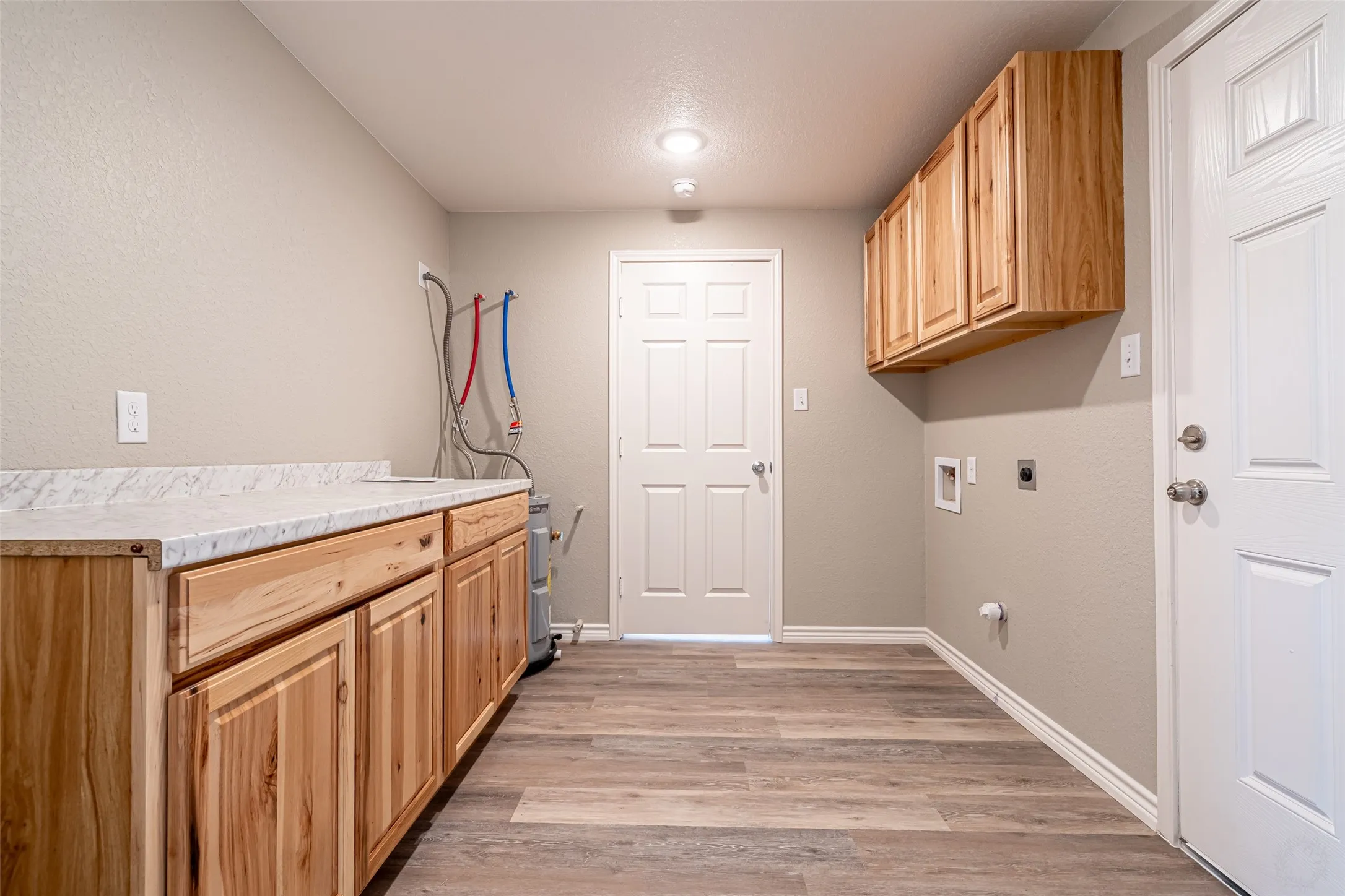 Manufactured Home For Sale in Erath County , 329 Vine Street, Dublin, Texas 76446, 2 Bedroom, 2 Bathroom, Garage spaces, 1,080 Sqft, built in 2025, mls#21263636, Real Estate Agent in Dublin, Homes For Sale in Erath county, Homes For Sale in Dublin, Realtor in Dublin Texas, Real Estate Brokerage Independent Realty Texas, Luminita Cordes Realtor
