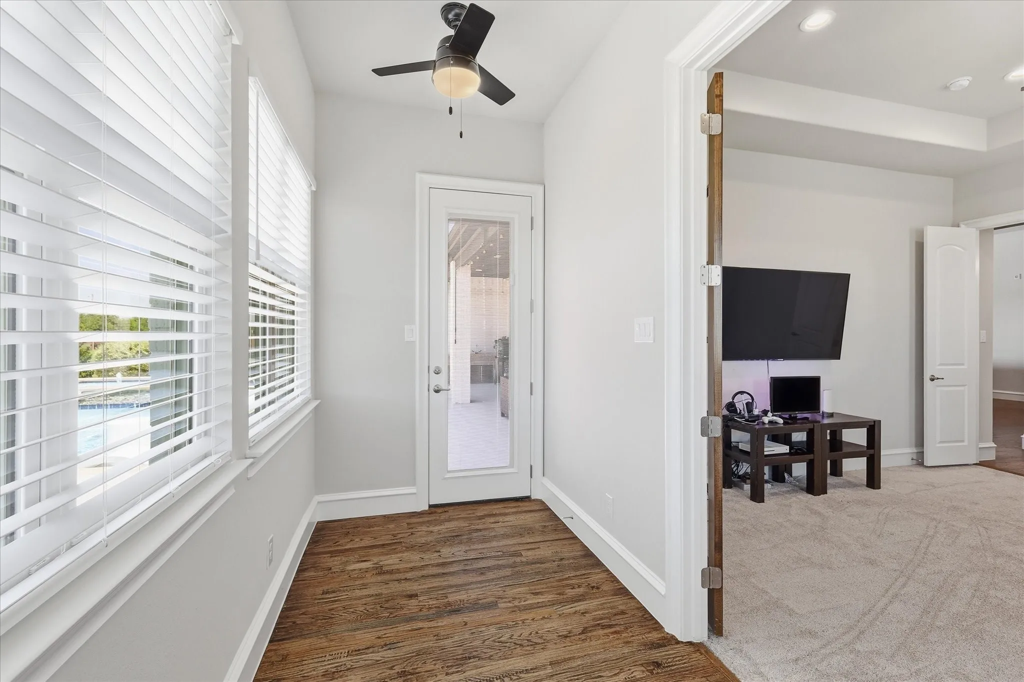 Single Family Residence For Sale in Denton County , 3401 Crosshill Court, Northlake, Texas 76247, 4 Bedroom, 4 Bathroom, 4 Garage spaces, 3,752 Sqft, built in 2021, mls#21263530, Real Estate Agent in Northlake, Homes For Sale in Denton county, Homes For Sale in Northlake, Realtor in Northlake Texas, Real Estate Brokerage Independent Realty Texas, Luminita Cordes Realtor