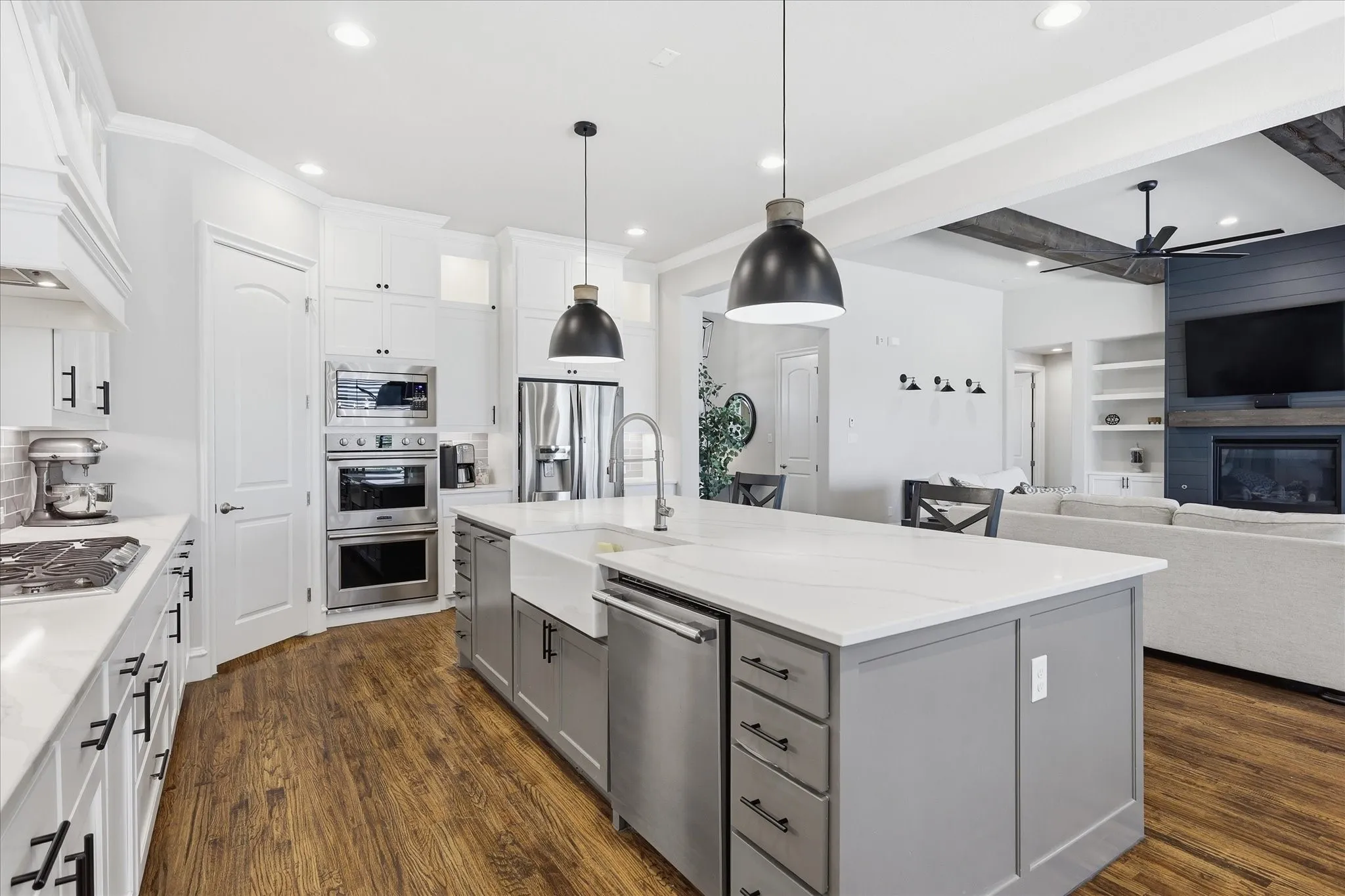Single Family Residence For Sale in Denton County , 3401 Crosshill Court, Northlake, Texas 76247, 4 Bedroom, 4 Bathroom, 4 Garage spaces, 3,752 Sqft, built in 2021, mls#21263530, Real Estate Agent in Northlake, Homes For Sale in Denton county, Homes For Sale in Northlake, Realtor in Northlake Texas, Real Estate Brokerage Independent Realty Texas, Luminita Cordes Realtor