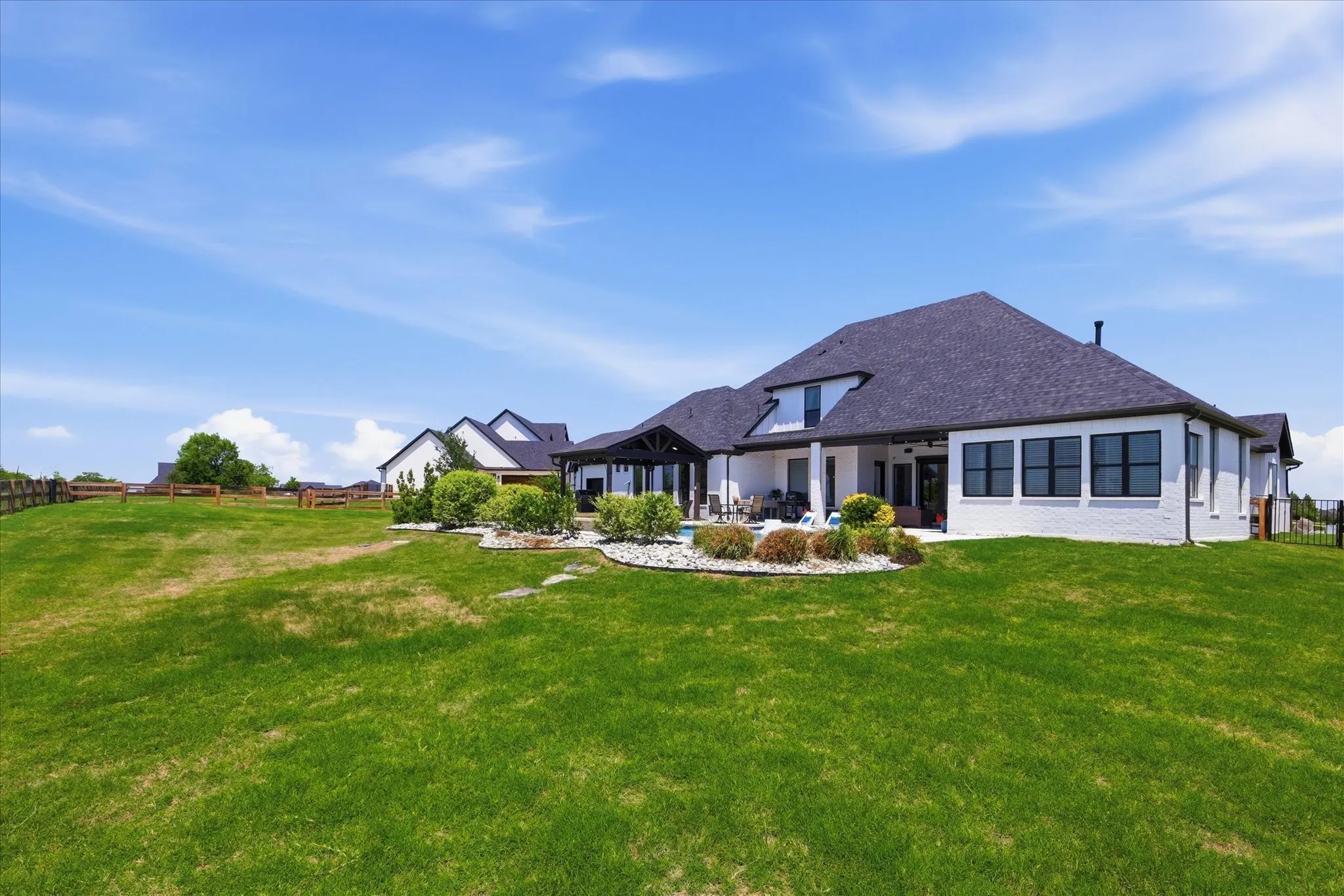 Single Family Residence For Sale in Denton County , 3401 Crosshill Court, Northlake, Texas 76247, 4 Bedroom, 4 Bathroom, 4 Garage spaces, 3,752 Sqft, built in 2021, mls#21263530, Real Estate Agent in Northlake, Homes For Sale in Denton county, Homes For Sale in Northlake, Realtor in Northlake Texas, Real Estate Brokerage Independent Realty Texas, Luminita Cordes Realtor