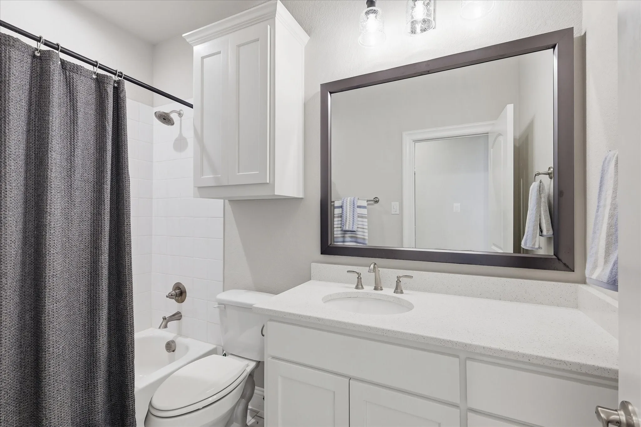 Single Family Residence For Sale in Denton County , 3401 Crosshill Court, Northlake, Texas 76247, 4 Bedroom, 4 Bathroom, 4 Garage spaces, 3,752 Sqft, built in 2021, mls#21263530, Real Estate Agent in Northlake, Homes For Sale in Denton county, Homes For Sale in Northlake, Realtor in Northlake Texas, Real Estate Brokerage Independent Realty Texas, Luminita Cordes Realtor