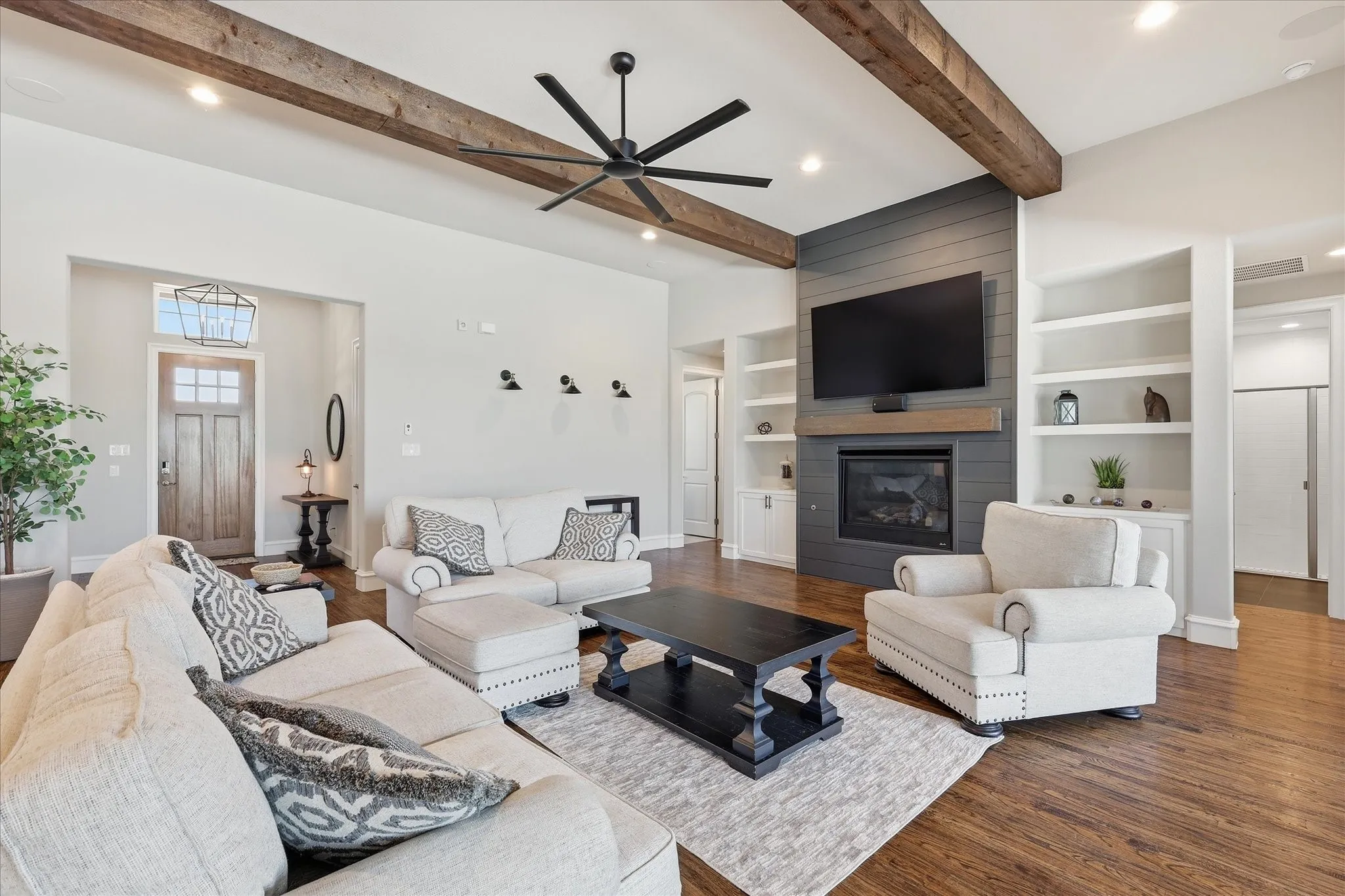 Single Family Residence For Sale in Denton County , 3401 Crosshill Court, Northlake, Texas 76247, 4 Bedroom, 4 Bathroom, 4 Garage spaces, 3,752 Sqft, built in 2021, mls#21263530, Real Estate Agent in Northlake, Homes For Sale in Denton county, Homes For Sale in Northlake, Realtor in Northlake Texas, Real Estate Brokerage Independent Realty Texas, Luminita Cordes Realtor