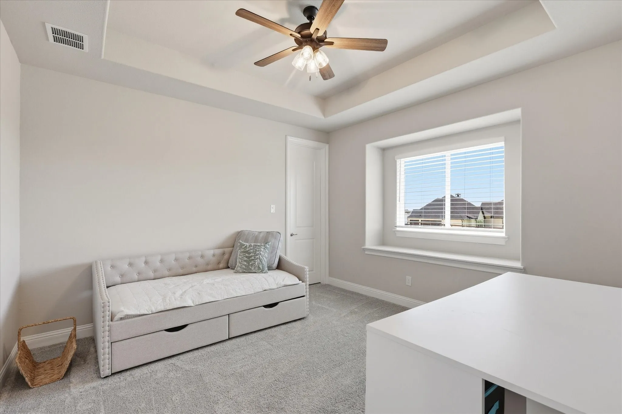 Single Family Residence For Sale in Denton County , 3401 Crosshill Court, Northlake, Texas 76247, 4 Bedroom, 4 Bathroom, 4 Garage spaces, 3,752 Sqft, built in 2021, mls#21263530, Real Estate Agent in Northlake, Homes For Sale in Denton county, Homes For Sale in Northlake, Realtor in Northlake Texas, Real Estate Brokerage Independent Realty Texas, Luminita Cordes Realtor