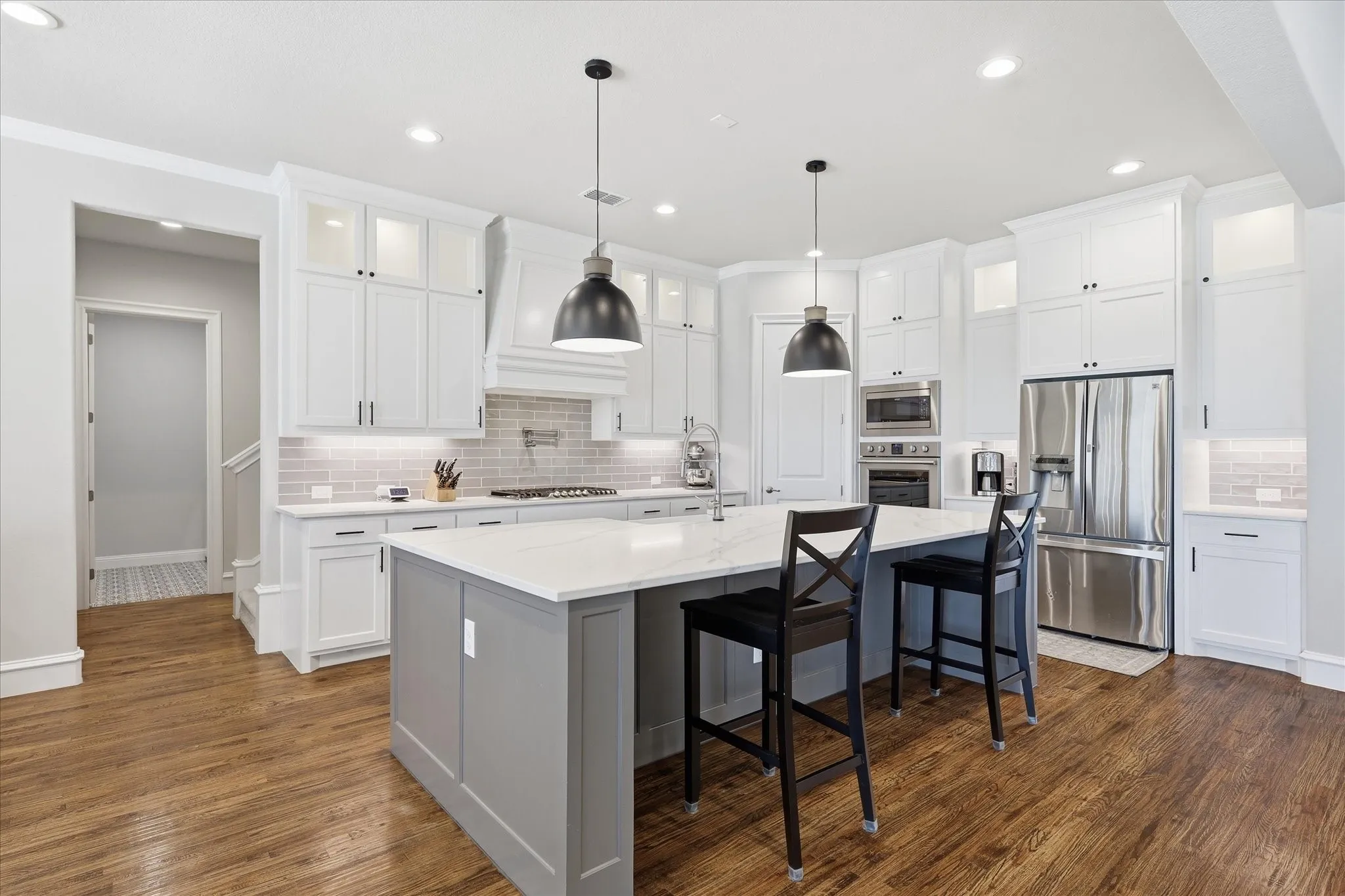 Single Family Residence For Sale in Denton County , 3401 Crosshill Court, Northlake, Texas 76247, 4 Bedroom, 4 Bathroom, 4 Garage spaces, 3,752 Sqft, built in 2021, mls#21263530, Real Estate Agent in Northlake, Homes For Sale in Denton county, Homes For Sale in Northlake, Realtor in Northlake Texas, Real Estate Brokerage Independent Realty Texas, Luminita Cordes Realtor