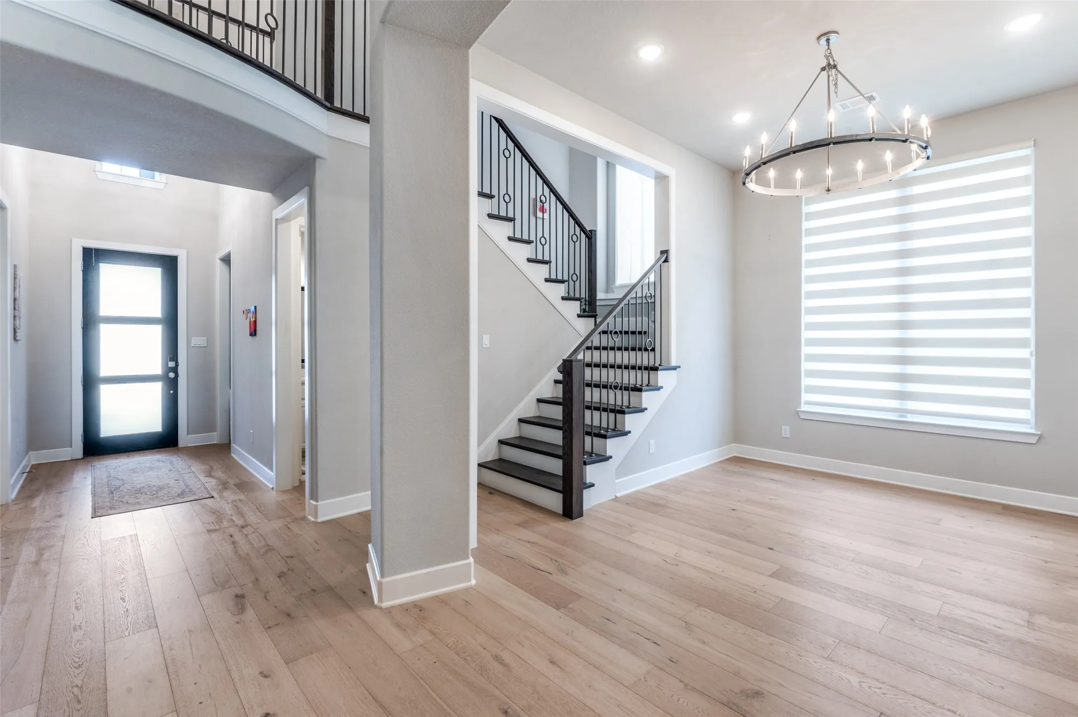 Single Family Residence For Sale in Collin County , 2331 Rolling Vista Lane, Prosper, Texas 75078, 5 Bedroom, 6 Bathroom, 3 Garage spaces, 3,989 Sqft, built in 2022, mls#21231539, Real Estate Agent in Prosper, Homes For Sale in Collin county, Homes For Sale in Prosper, Realtor in Prosper Texas, Real Estate Brokerage Independent Realty Texas, Luminita Cordes Realtor