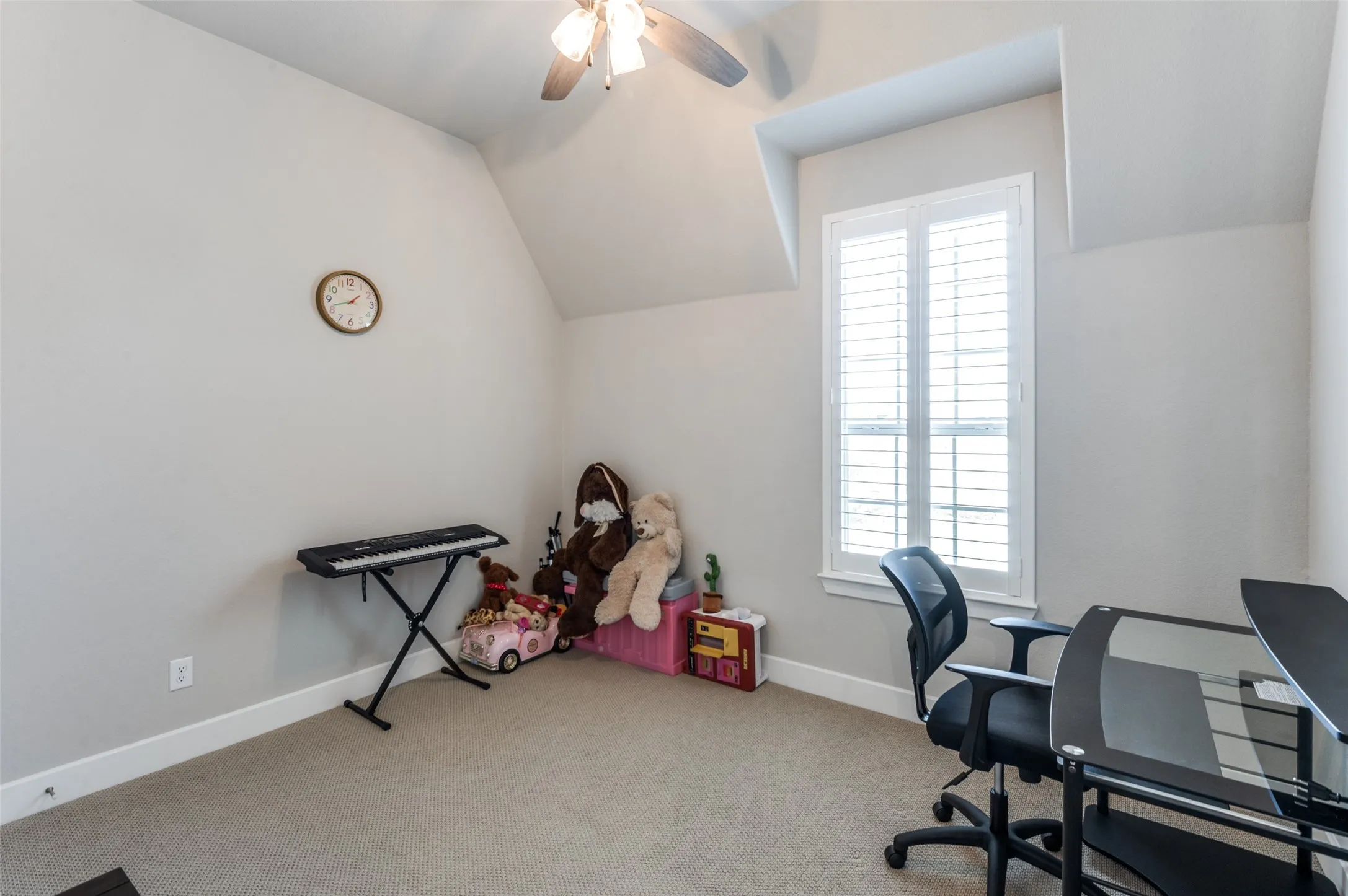Single Family Residence For Sale in Collin County , 2331 Rolling Vista Lane, Prosper, Texas 75078, 5 Bedroom, 6 Bathroom, 3 Garage spaces, 3,989 Sqft, built in 2022, mls#21231539, Real Estate Agent in Prosper, Homes For Sale in Collin county, Homes For Sale in Prosper, Realtor in Prosper Texas, Real Estate Brokerage Independent Realty Texas, Luminita Cordes Realtor