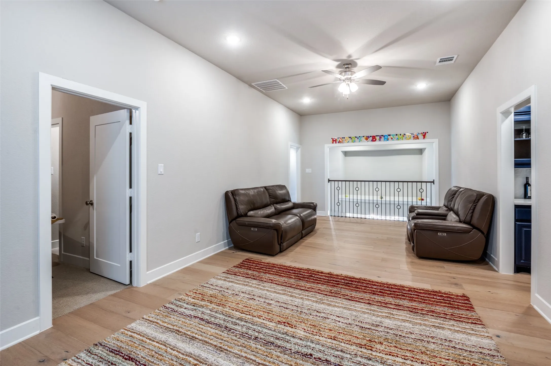 Single Family Residence For Sale in Collin County , 2331 Rolling Vista Lane, Prosper, Texas 75078, 5 Bedroom, 6 Bathroom, 3 Garage spaces, 3,989 Sqft, built in 2022, mls#21231539, Real Estate Agent in Prosper, Homes For Sale in Collin county, Homes For Sale in Prosper, Realtor in Prosper Texas, Real Estate Brokerage Independent Realty Texas, Luminita Cordes Realtor