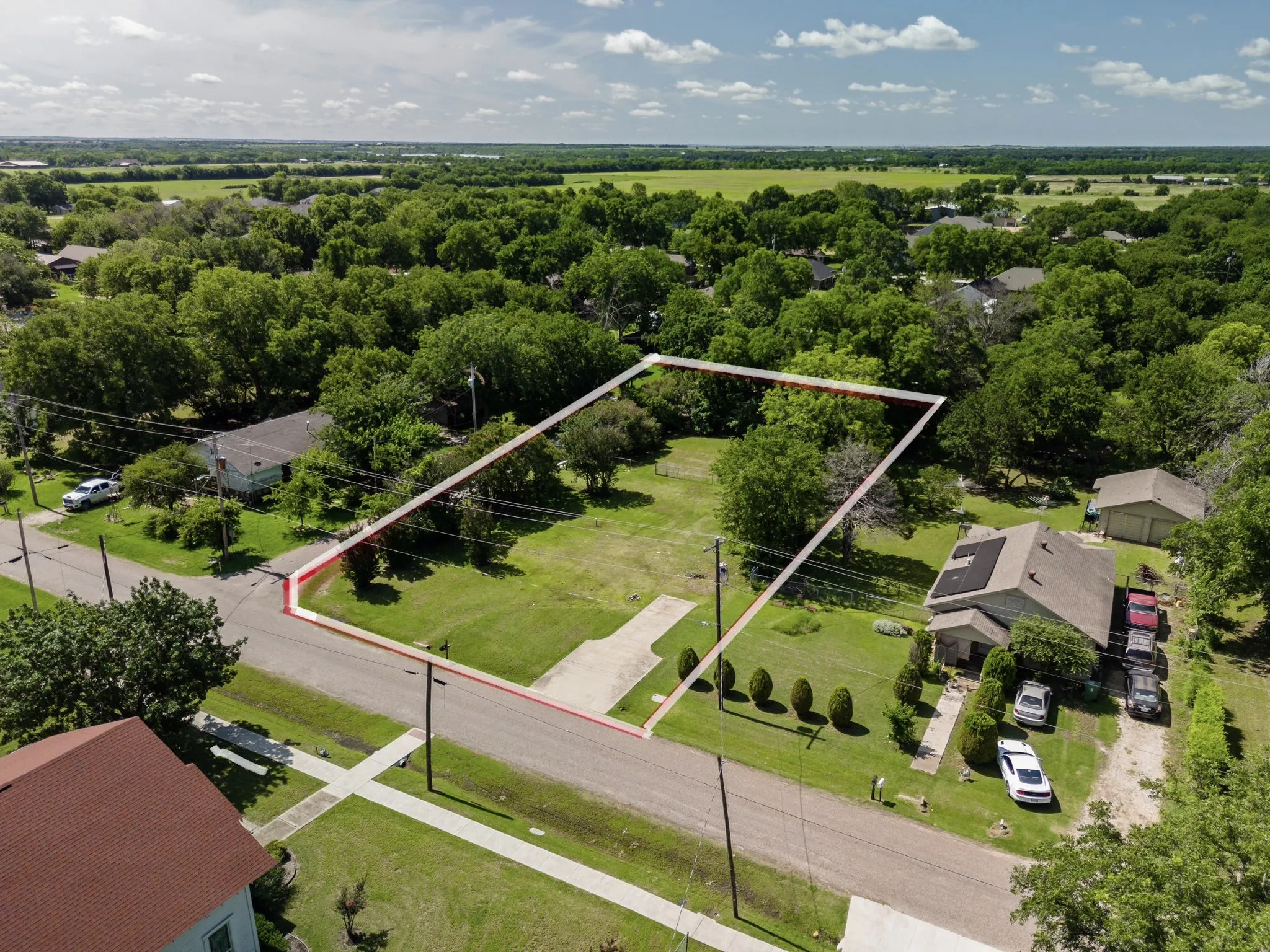 Improved Land For Sale in Grayson County , 306 Gene Autry Drive, Tioga, Texas 76271, 0, 0, Garage spaces, 0 Sqft, built in 0, Price $109,999, mls#21263723, Real Estate Agent in Tioga, Homes For Sale in Grayson county, Homes For Sale in Tioga, Realtor in Tioga Texas, Real Estate Brokerage Independent Realty Texas, Luminita Cordes Realtor