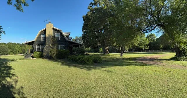 Single Family Residence For Sale in Hunt County , 1630 County Road 2320, Terrell, Texas 75160, 3 Bedroom, 2 Bathroom, Garage spaces, 1,424 Sqft, built in 1984, mls#21263714, Real Estate Agent in Terrell, Homes For Sale in Hunt county, Homes For Sale in Terrell, Realtor in Terrell Texas, Real Estate Brokerage Independent Realty Texas, Luminita Cordes Realtor