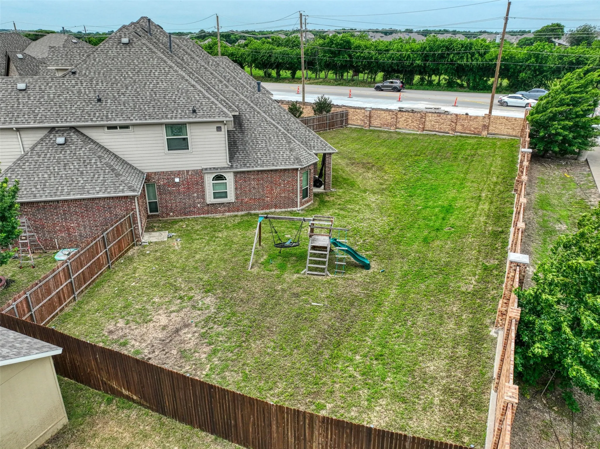 Single Family Residence For Sale in Ellis County , 2601 Grouse Hollow Way, Midlothian, Texas 76065, 6 Bedrooms, 4 Bathrooms, 3 Garage spaces, 4,266 Sqft, built in 2019, Price $620,000, mls#21263384, Real Estate Agent in Midlothian, Homes For Sale in Ellis county, Homes For Sale in Midlothian, Realtor in Midlothian Texas, Real Estate Brokerage Independent Realty Texas, Luminita Cordes Realtor