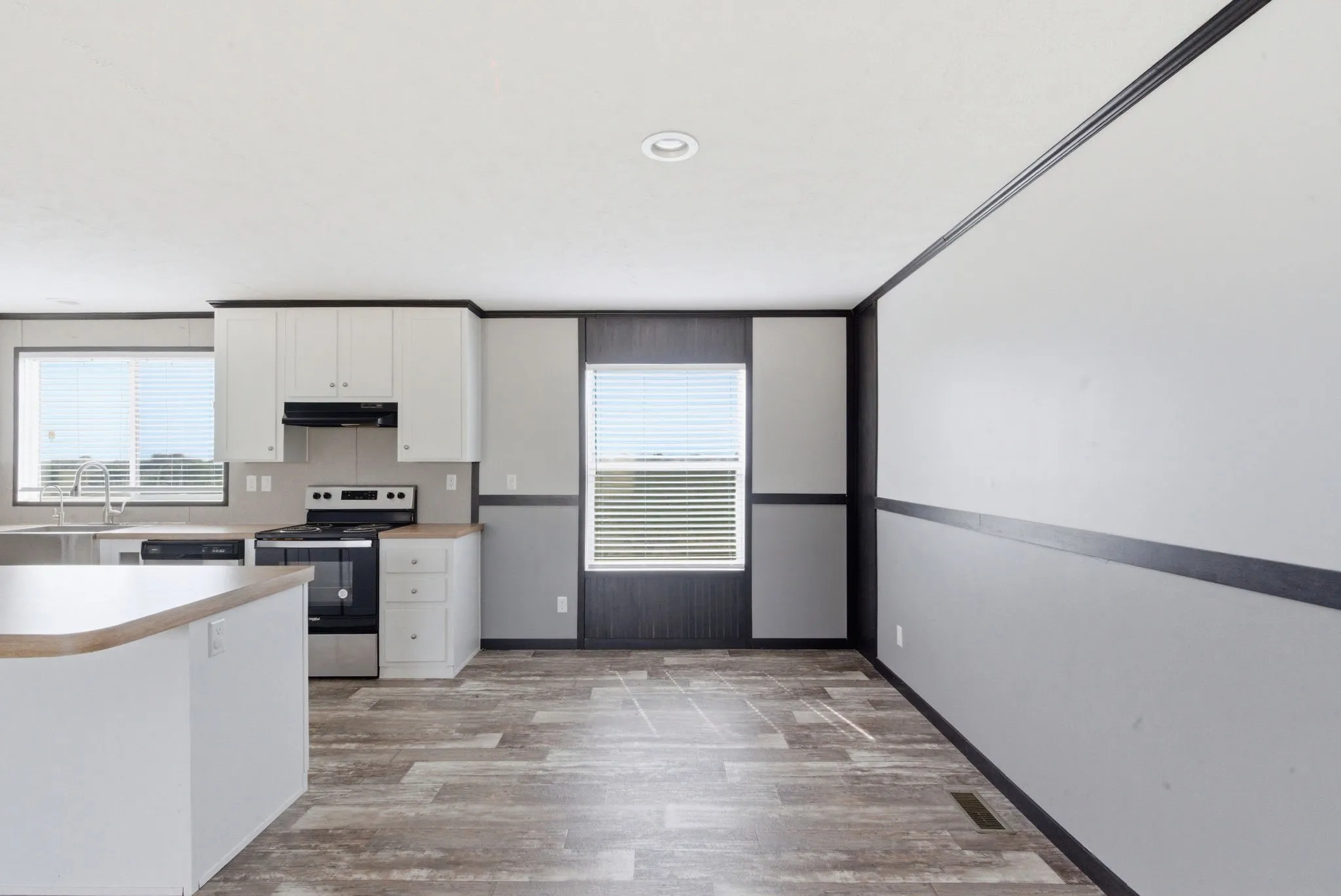 Single Family Residence For Sale in Wise County , 303 Mesa Ridge, Decatur, Texas 76234, 4 Bedroom, 2 Bathroom, Garage spaces, 2,176 Sqft, built in 2022, Price $320,000, mls#21263650, Real Estate Agent in Decatur, Homes For Sale in Wise county, Homes For Sale in Decatur, Realtor in Decatur Texas, Real Estate Brokerage Independent Realty Texas, Luminita Cordes Realtor