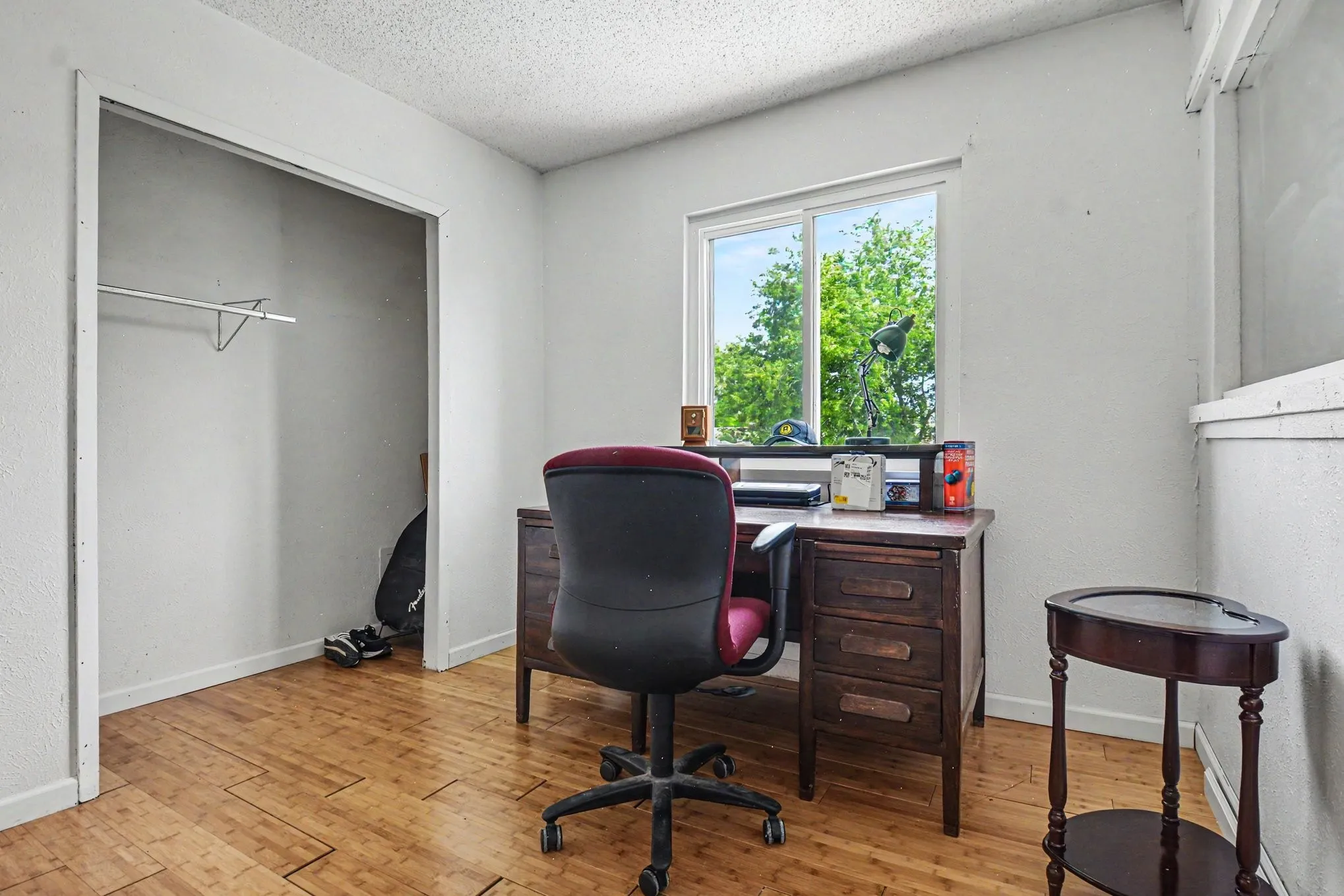 Single Family Residence For Sale in Dallas County , 5518 Round Rock Road, Garland, Texas 75044, 4 Bedrooms, 3 Bathrooms, 2 Garage spaces, 2,212 Sqft, built in 1979, Price $374,950, mls#21262382, Real Estate Agent in Garland, Homes For Sale in Dallas county, Homes For Sale in Garland, Realtor in Garland Texas, Real Estate Brokerage Independent Realty Texas, Luminita Cordes Realtor