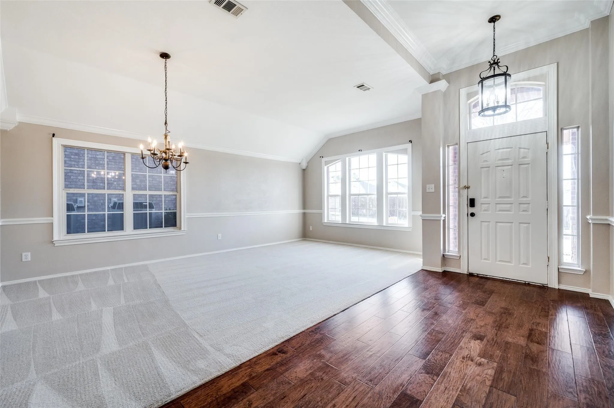 Single Family Residence For Rent in Collin County , 6752 Longhorn Trail, Frisco, Texas 75034, 3 Bedroom, 2 Bathroom, 2 Garage spaces, 1,865 Sqft, built in 2001, mls#21223798, Real Estate Agent in Frisco, Homes For Rent in Collin county, Homes For Rent in Frisco, Realtor in Frisco Texas, Real Estate Brokerage Independent Realty Texas, Luminita Cordes Realtor
