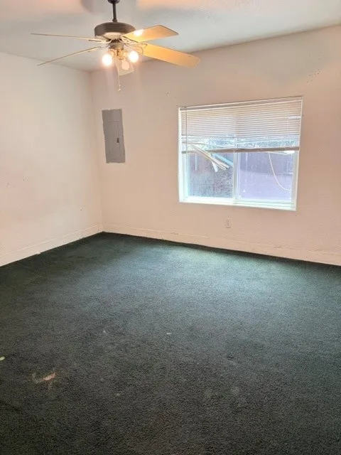 Single Family Residence For Sale in Tarrant County , 3028 Carnation Avenue, Fort Worth, Texas 76111, 3 Bedroom, 2 Bathroom, Garage spaces, 1,162 Sqft, built in 1940, mls#21263588, Real Estate Agent in Fort Worth, Homes For Sale in Tarrant county, Homes For Sale in Fort Worth, Realtor in Fort Worth Texas, Real Estate Brokerage Independent Realty Texas, Luminita Cordes Realtor