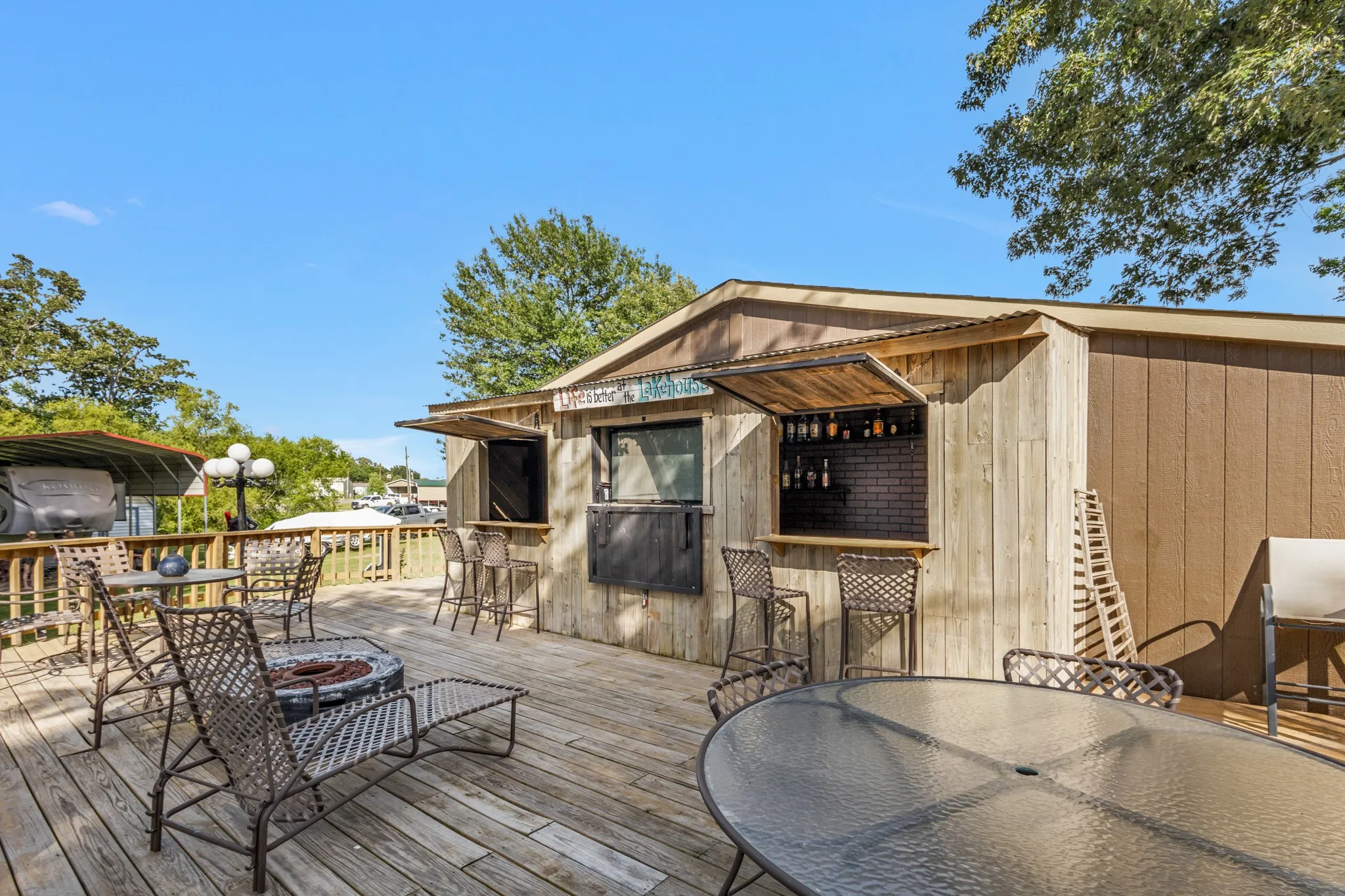 Mobile Home For Sale in Wood County , 935 Indian Gap, Quitman, Texas 75783, 4 Bedroom, 2 Bathroom, Garage spaces, 1,664 Sqft, built in 2020, mls#21263222, Real Estate Agent in Quitman, Homes For Sale in Wood county, Homes For Sale in Quitman, Realtor in Quitman Texas, Real Estate Brokerage Independent Realty Texas, Luminita Cordes Realtor