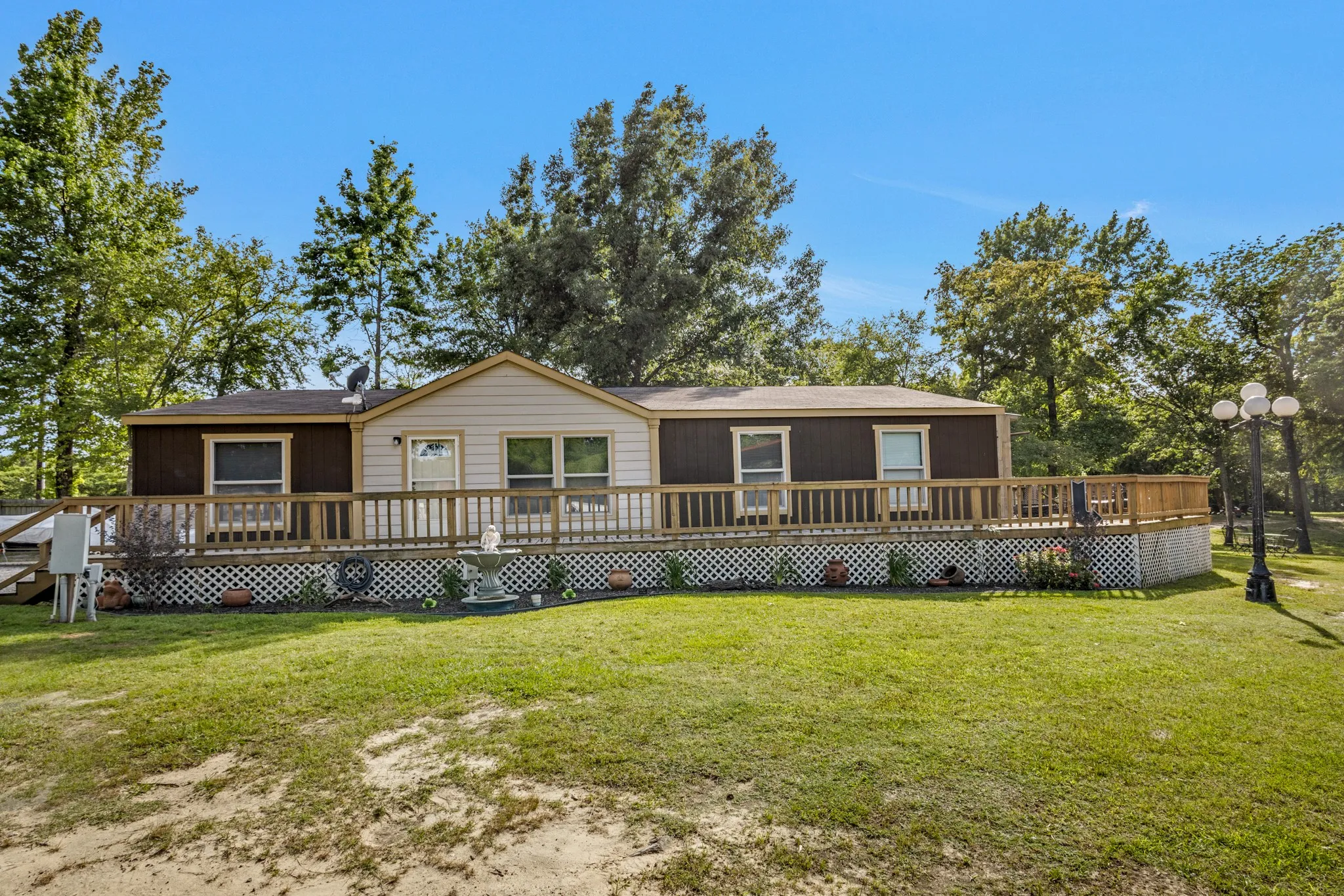 Mobile Home For Sale in Wood County , 935 Indian Gap, Quitman, Texas 75783, 4 Bedroom, 2 Bathroom, Garage spaces, 1,664 Sqft, built in 2020, mls#21263222, Real Estate Agent in Quitman, Homes For Sale in Wood county, Homes For Sale in Quitman, Realtor in Quitman Texas, Real Estate Brokerage Independent Realty Texas, Luminita Cordes Realtor