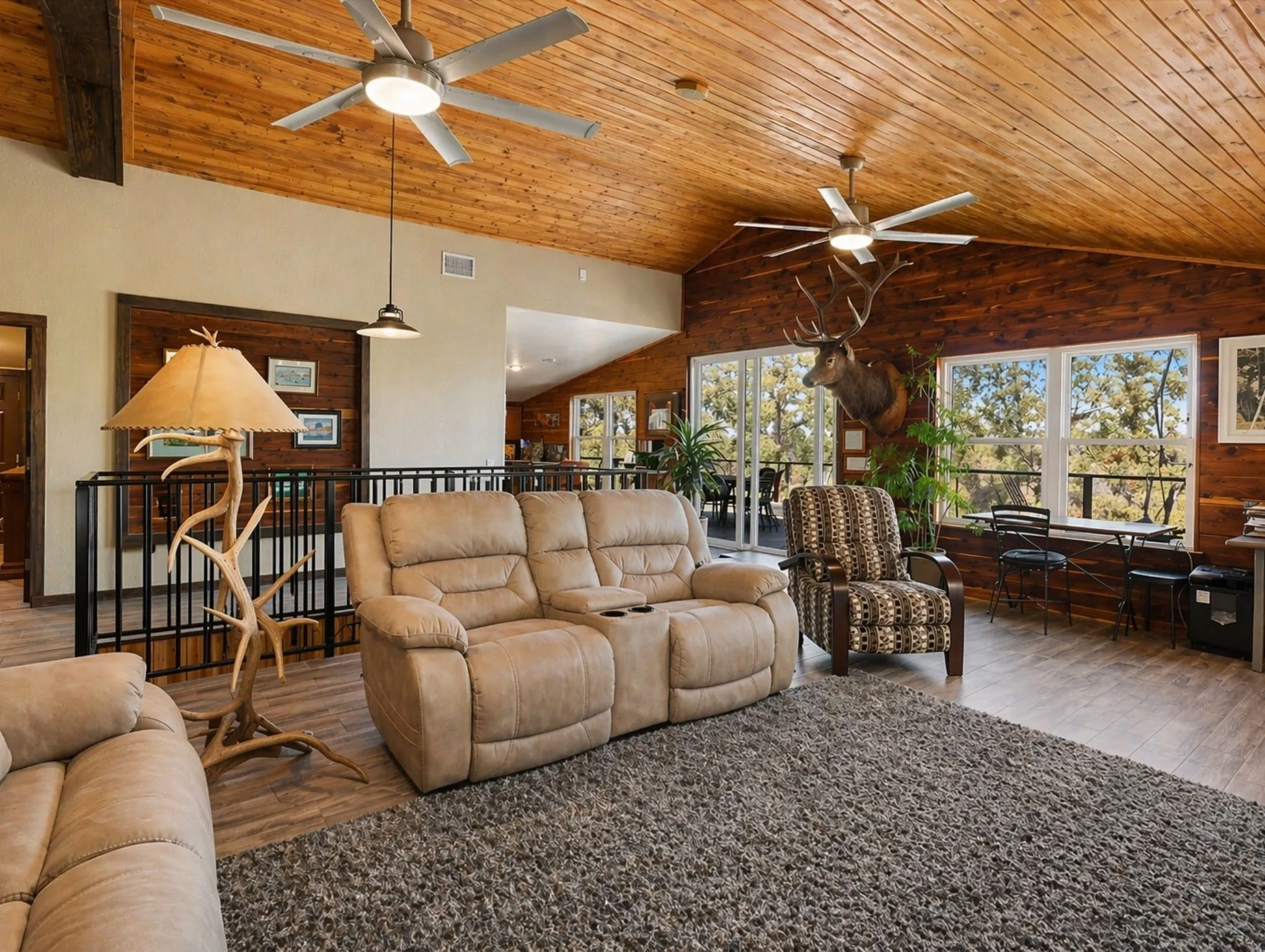 Farm For Sale in Grayson County , 26100 Us-377-Br, Whitesboro, Texas 76273, 4 Bedrooms, 3 Bathrooms, 6 Garage spaces, 2,400 Sqft, built in 2014, Price $5,200,000, mls#21189599, Real Estate Agent in Whitesboro, Homes For Sale in Grayson county, Homes For Sale in Whitesboro, Realtor in Whitesboro Texas, Real Estate Brokerage Independent Realty Texas, Luminita Cordes Realtor