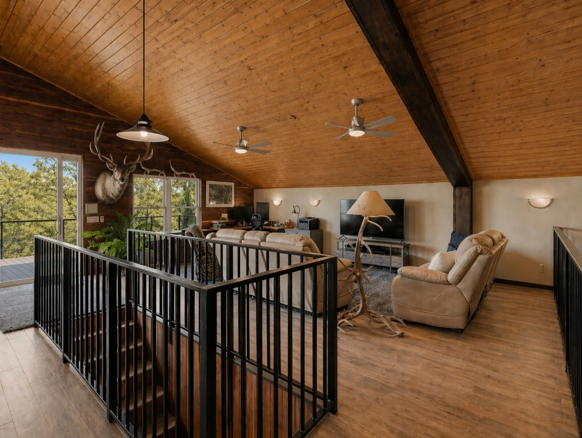 Farm For Sale in Grayson County , 26100 Us-377-Br, Whitesboro, Texas 76273, 4 Bedrooms, 3 Bathrooms, 6 Garage spaces, 2,400 Sqft, built in 2014, Price $5,200,000, mls#21189599, Real Estate Agent in Whitesboro, Homes For Sale in Grayson county, Homes For Sale in Whitesboro, Realtor in Whitesboro Texas, Real Estate Brokerage Independent Realty Texas, Luminita Cordes Realtor
