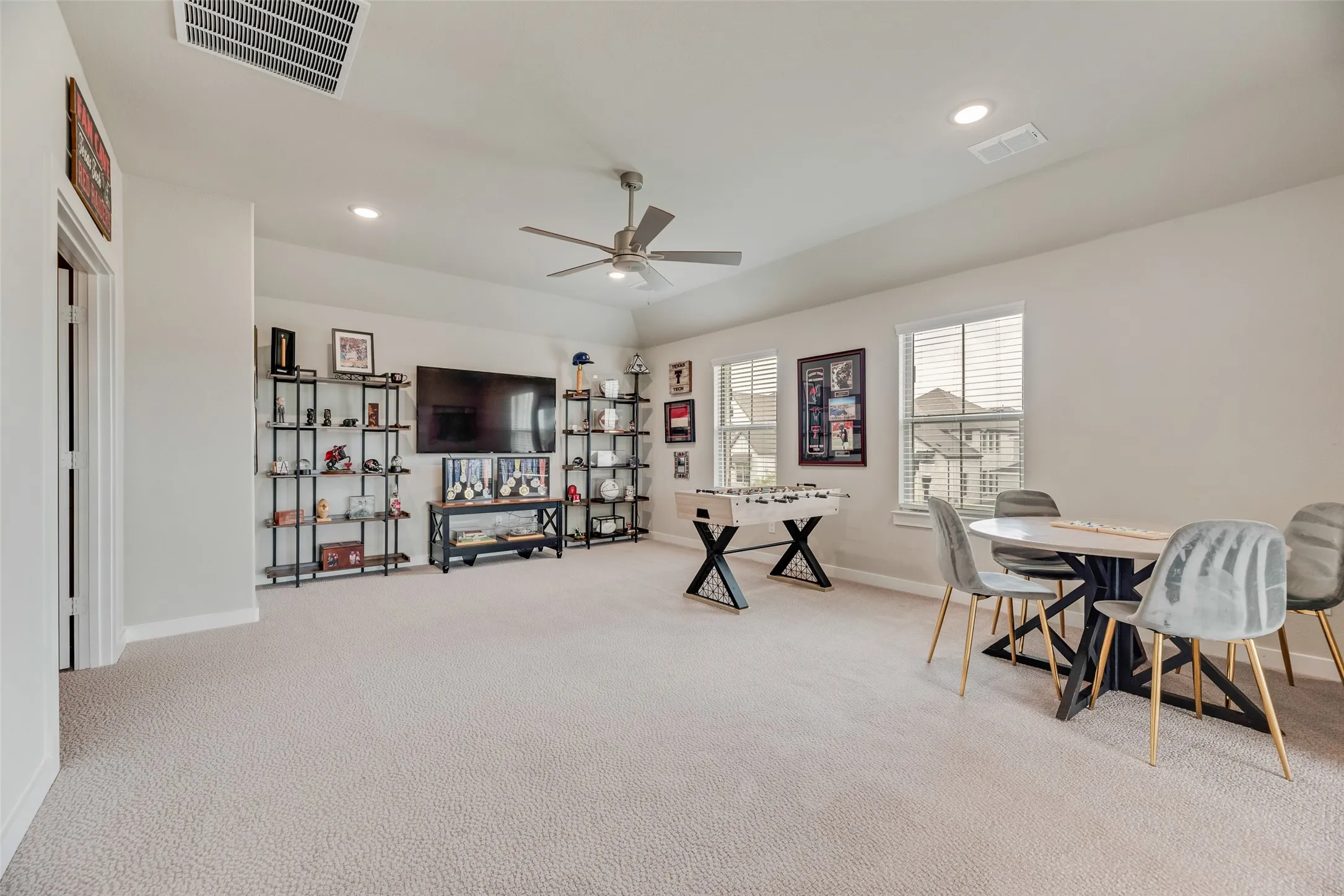 Single Family Residence For Sale in Denton County , 4150 Kestrel Street, Prosper, Texas 75078, 5 Bedroom, 4 Bathroom, 2 Garage spaces, 3,568 Sqft, built in 2023, mls#21263809, Real Estate Agent in Prosper, Homes For Sale in Denton county, Homes For Sale in Prosper, Realtor in Prosper Texas, Real Estate Brokerage Independent Realty Texas, Luminita Cordes Realtor