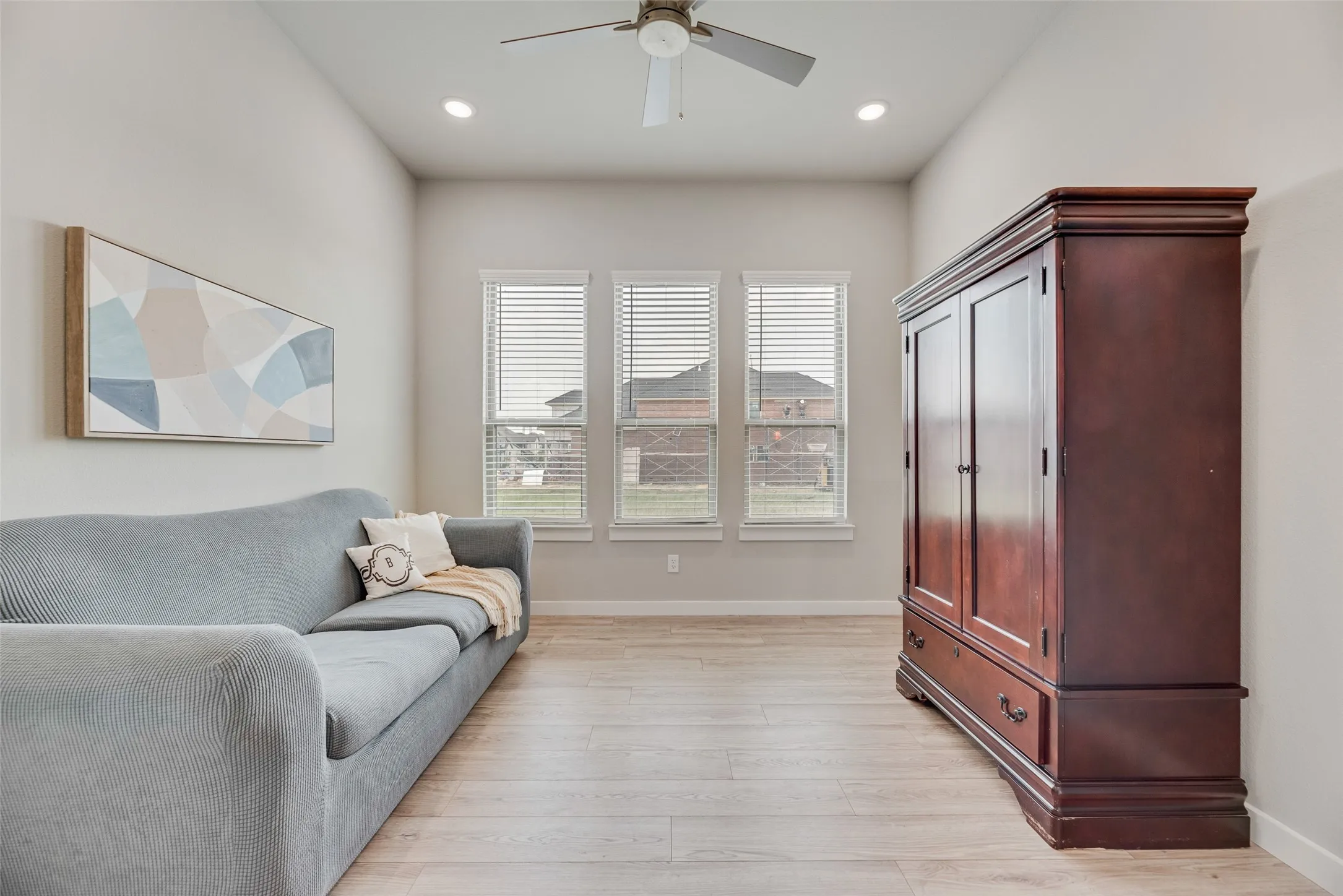 Single Family Residence For Sale in Denton County , 4150 Kestrel Street, Prosper, Texas 75078, 5 Bedroom, 4 Bathroom, 2 Garage spaces, 3,568 Sqft, built in 2023, mls#21263809, Real Estate Agent in Prosper, Homes For Sale in Denton county, Homes For Sale in Prosper, Realtor in Prosper Texas, Real Estate Brokerage Independent Realty Texas, Luminita Cordes Realtor