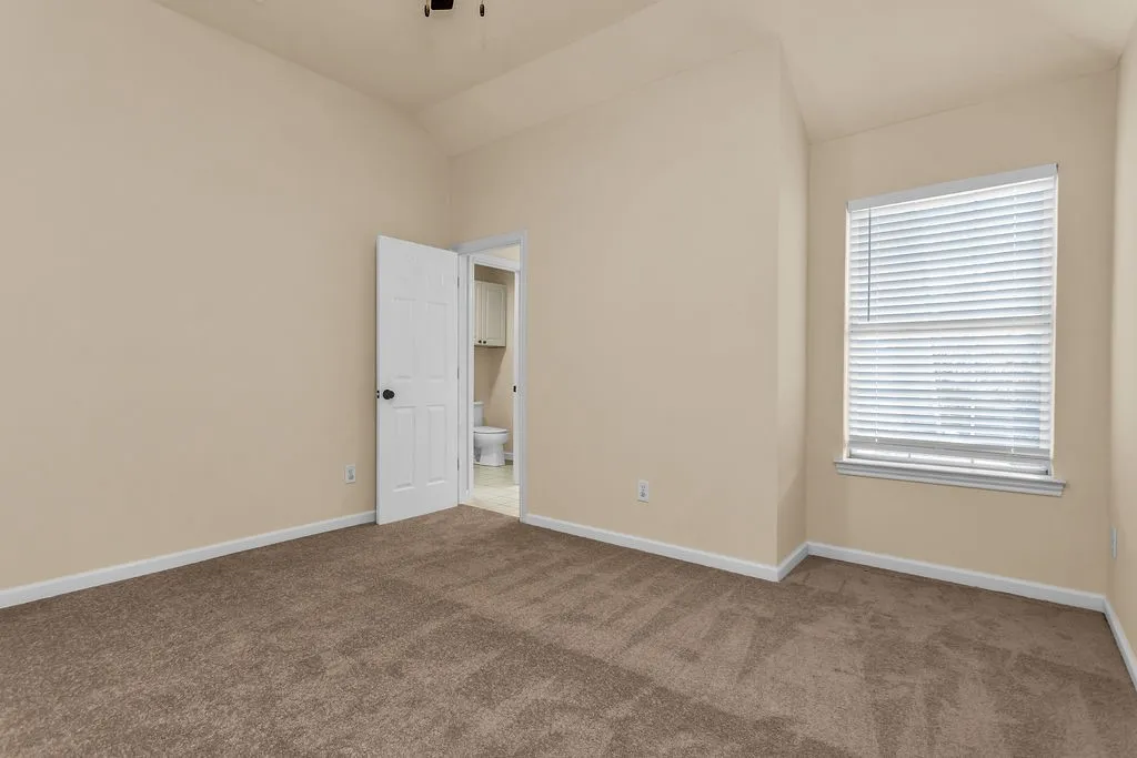 Single Family Residence For Sale in Collin County , 6015 Thursby Avenue, Dallas, Texas 75252, 3 Bedroom, 3 Bathroom, 2 Garage spaces, 2,685 Sqft, built in 1993, mls#21252191, Real Estate Agent in Dallas, Homes For Sale in Collin county, Homes For Sale in Dallas, Realtor in Dallas Texas, Real Estate Brokerage Independent Realty Texas, Luminita Cordes Realtor