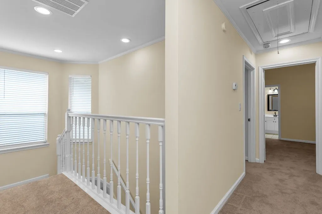 Single Family Residence For Sale in Collin County , 6015 Thursby Avenue, Dallas, Texas 75252, 3 Bedroom, 3 Bathroom, 2 Garage spaces, 2,685 Sqft, built in 1993, mls#21252191, Real Estate Agent in Dallas, Homes For Sale in Collin county, Homes For Sale in Dallas, Realtor in Dallas Texas, Real Estate Brokerage Independent Realty Texas, Luminita Cordes Realtor