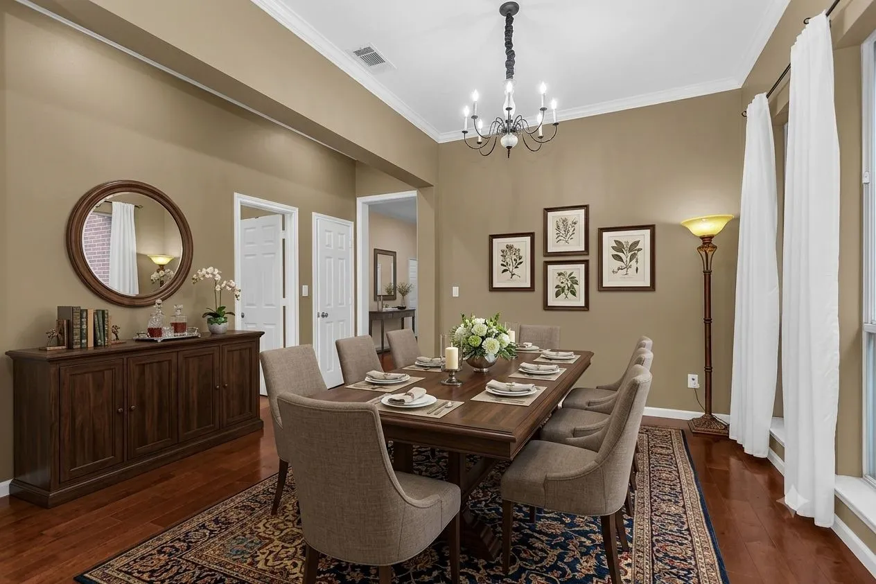 Virtually Staged Dining Area