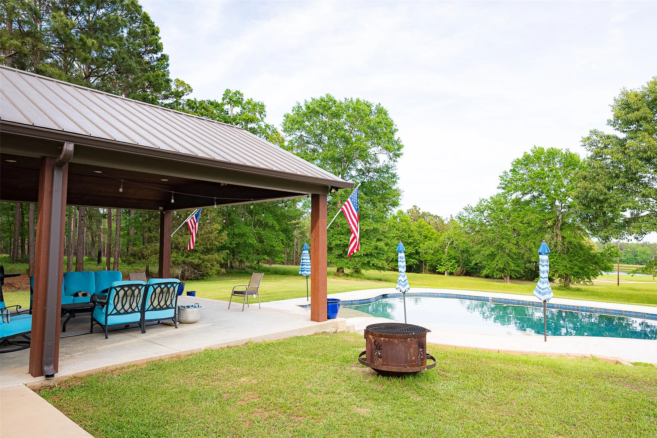 Ranch For Sale in Panola County , 2365 CR 152, Carthage, Texas 75633, 0, 0, Garage spaces, 0 Sqft, built in 2016, mls#21263841, Real Estate Agent in Carthage, Homes For Sale in Panola county, Homes For Sale in Carthage, Realtor in Carthage Texas, Real Estate Brokerage Independent Realty Texas, Luminita Cordes Realtor
