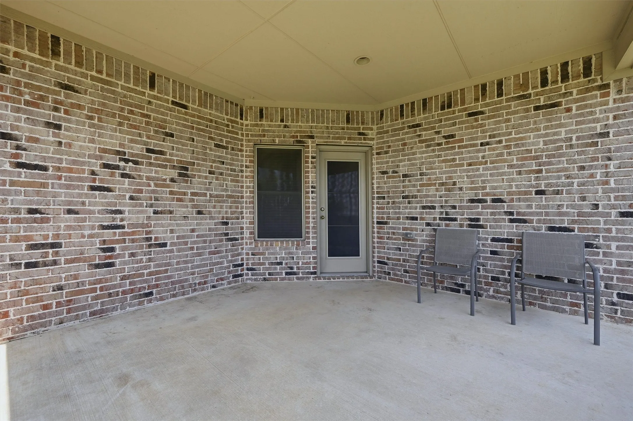 Single Family Residence For Sale in Grayson County , 714 Mary Lee Lane, Collinsville, Texas 76233, 3 Bedroom, 2 Bathroom, 2 Garage spaces, 1,708 Sqft, built in 2016, mls#21260254, Real Estate Agent in Collinsville, Homes For Sale in Grayson county, Homes For Sale in Collinsville, Realtor in Collinsville Texas, Real Estate Brokerage Independent Realty Texas, Luminita Cordes Realtor
