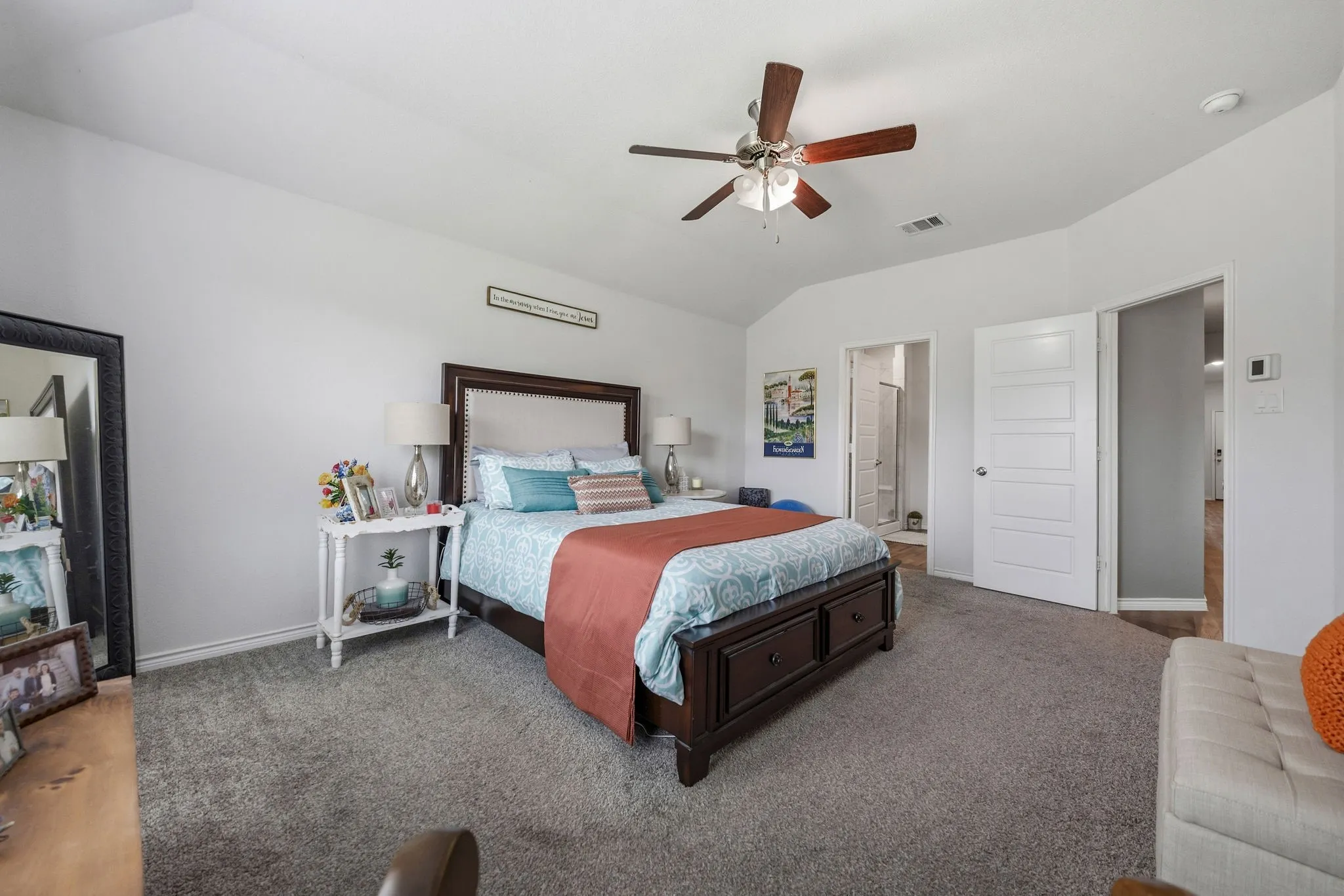 Single Family Residence For Sale in Denton County , 4109 Spur Trail Drive, Denton, Texas 76208, 4 Bedroom, 3 Bathroom, 2 Garage spaces, 2,138 Sqft, built in 2019, mls#21262621, Real Estate Agent in Denton, Homes For Sale in Denton county, Homes For Sale in Denton, Realtor in Denton Texas, Real Estate Brokerage Independent Realty Texas, Luminita Cordes Realtor