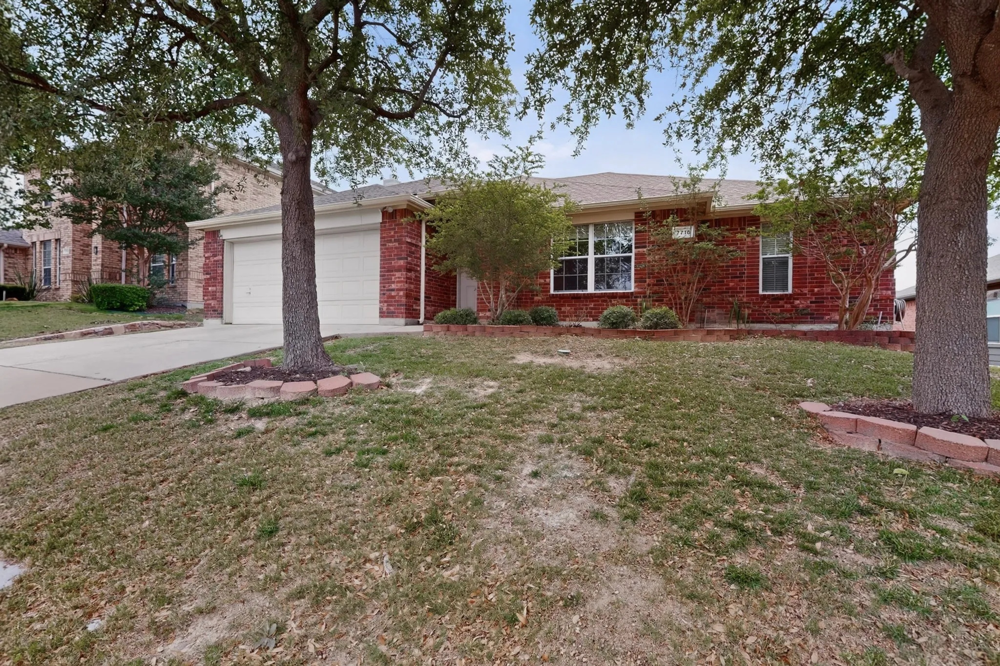 Single Family Residence For Sale in Collin County , 7716 Val Verde Drive, Mc Kinney, Texas 75071, 4 Bedroom, 2 Bathroom, 2 Garage spaces, 1,997 Sqft, built in 2004, mls#21263836, Real Estate Agent in Mc Kinney, Homes For Sale in Collin county, Homes For Sale in Mc Kinney, Realtor in Mc Kinney Texas, Real Estate Brokerage Independent Realty Texas, Luminita Cordes Realtor