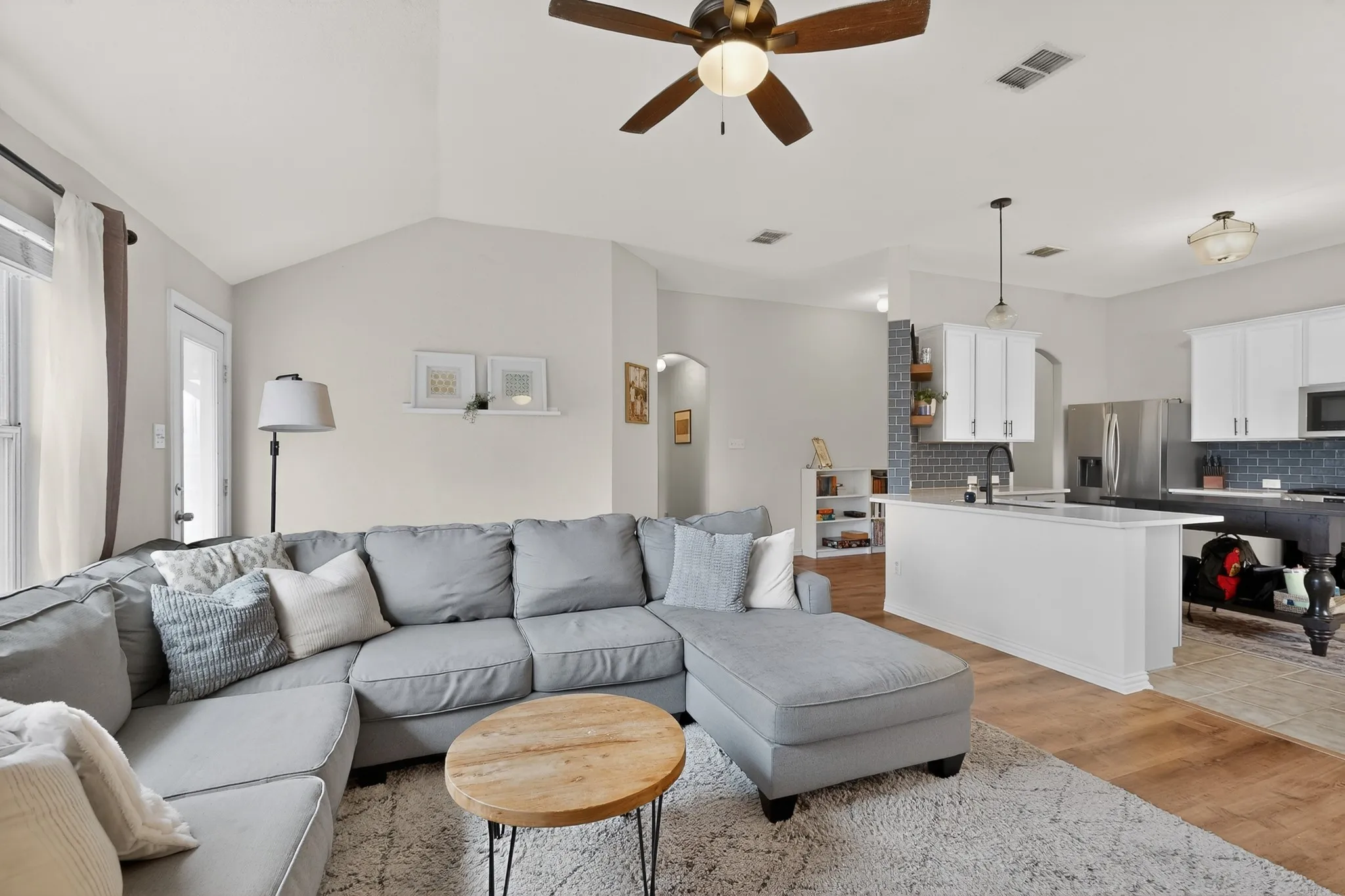 Single Family Residence For Sale in Collin County , 7716 Val Verde Drive, Mc Kinney, Texas 75071, 4 Bedroom, 2 Bathroom, 2 Garage spaces, 1,997 Sqft, built in 2004, mls#21263836, Real Estate Agent in Mc Kinney, Homes For Sale in Collin county, Homes For Sale in Mc Kinney, Realtor in Mc Kinney Texas, Real Estate Brokerage Independent Realty Texas, Luminita Cordes Realtor