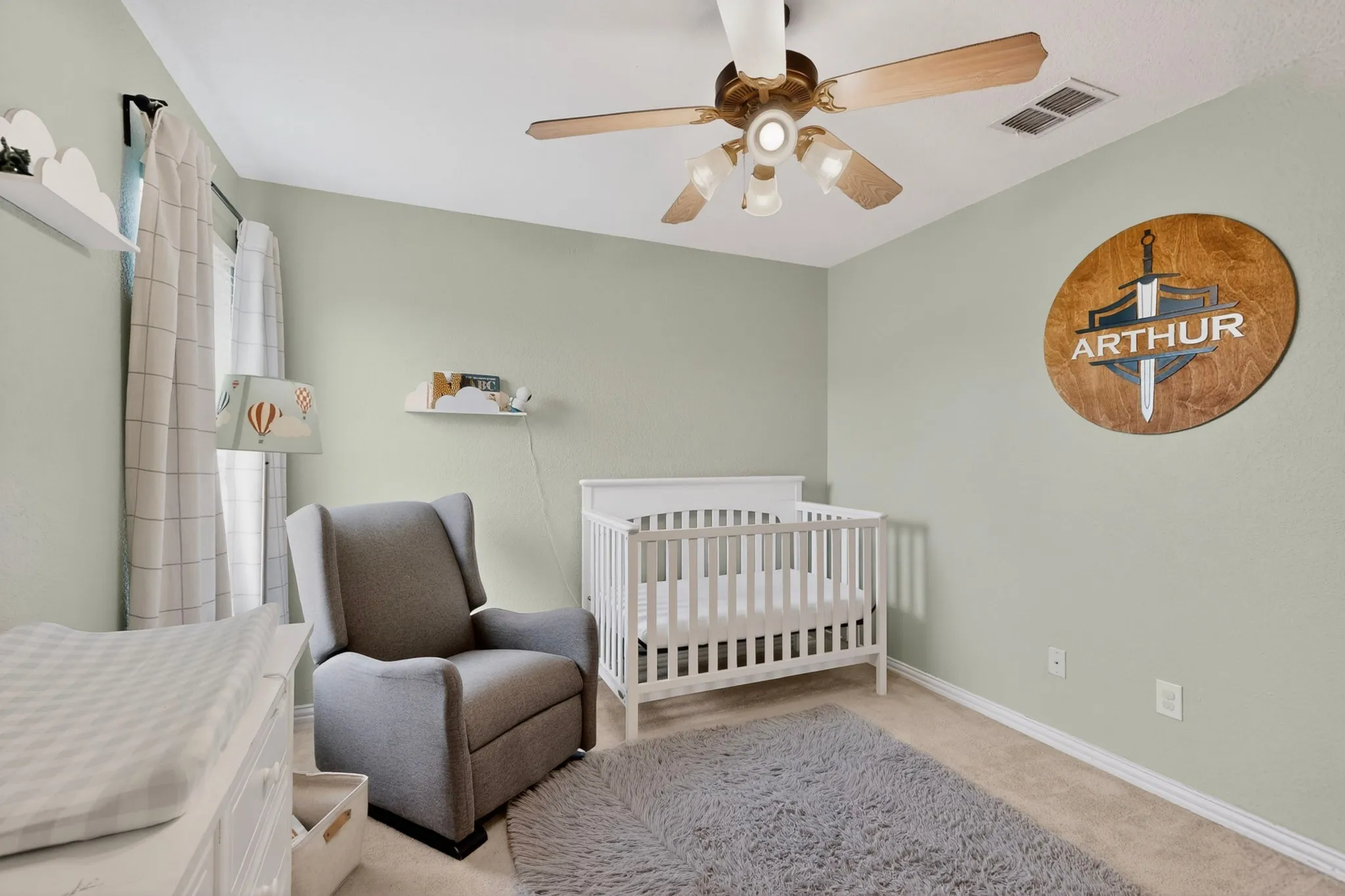 Single Family Residence For Sale in Collin County , 7716 Val Verde Drive, Mc Kinney, Texas 75071, 4 Bedroom, 2 Bathroom, 2 Garage spaces, 1,997 Sqft, built in 2004, mls#21263836, Real Estate Agent in Mc Kinney, Homes For Sale in Collin county, Homes For Sale in Mc Kinney, Realtor in Mc Kinney Texas, Real Estate Brokerage Independent Realty Texas, Luminita Cordes Realtor
