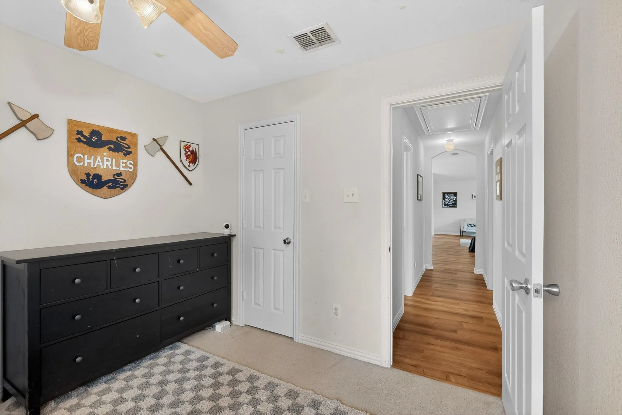 Single Family Residence For Sale in Collin County , 7716 Val Verde Drive, Mc Kinney, Texas 75071, 4 Bedroom, 2 Bathroom, 2 Garage spaces, 1,997 Sqft, built in 2004, mls#21263836, Real Estate Agent in Mc Kinney, Homes For Sale in Collin county, Homes For Sale in Mc Kinney, Realtor in Mc Kinney Texas, Real Estate Brokerage Independent Realty Texas, Luminita Cordes Realtor