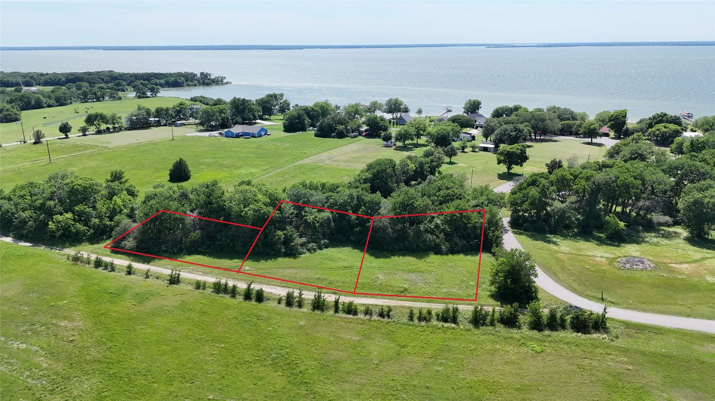 Unimproved Land For Sale in Rains County , TBD Tawakoni Drive, East Tawakoni, Texas 75472, 0, 0, Garage spaces, 0 Sqft, built in 0, Price $69,900, mls#21257733, Real Estate Agent in East Tawakoni, Homes For Sale in Rains county, Homes For Sale in East Tawakoni, Realtor in East Tawakoni Texas, Real Estate Brokerage Independent Realty Texas, Luminita Cordes Realtor
