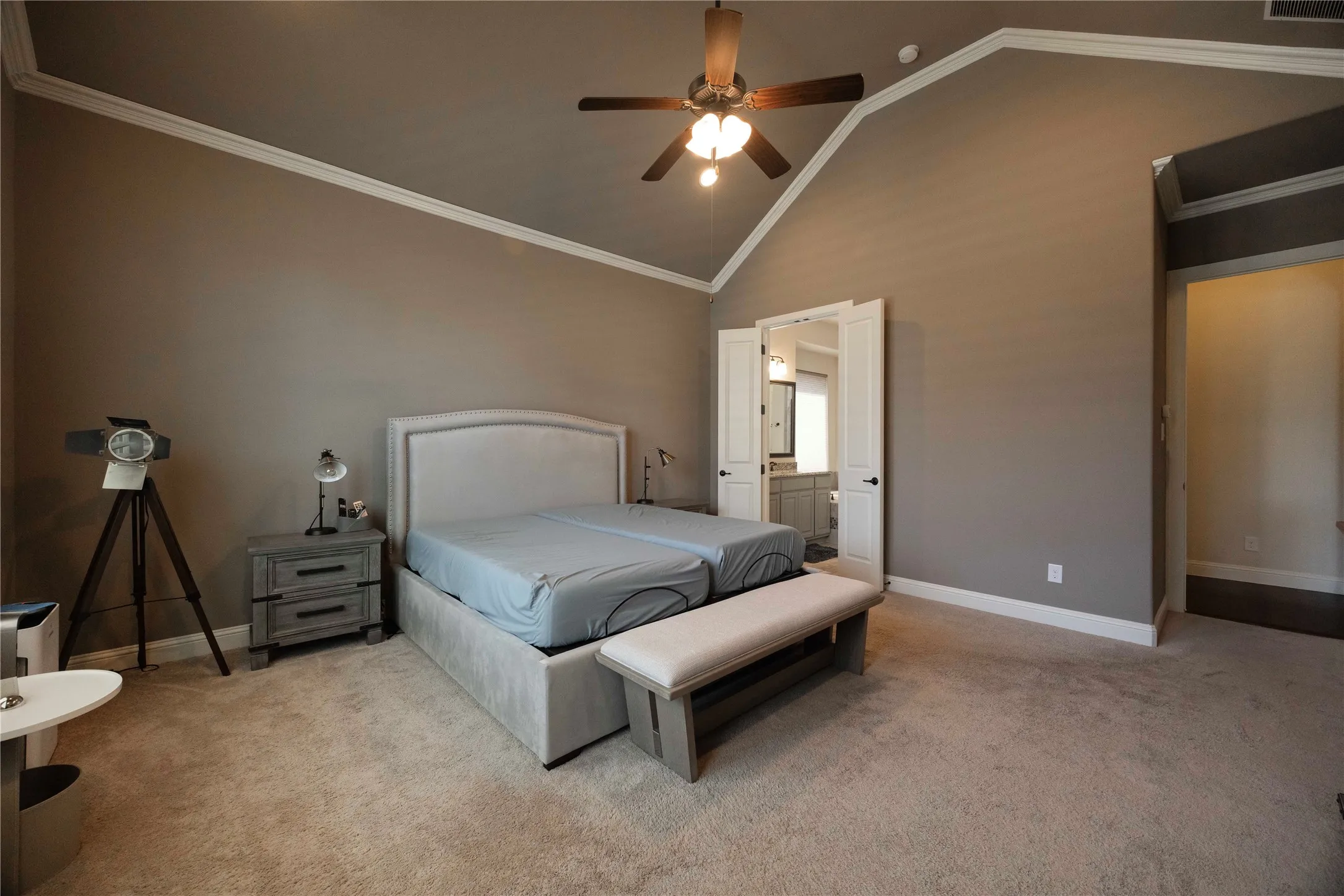 Single Family Residence For Rent in Collin County , 12824 Flatiron Trail, Frisco, Texas 75035, 5 Bedrooms, 5 Bathrooms, 3 Garage spaces, 4,306 Sqft, built in 2015, Price $6,500, mls#21263905, Real Estate Agent in Frisco, Homes For Rent in Collin county, Homes For Rent in Frisco, Realtor in Frisco Texas, Real Estate Brokerage Independent Realty Texas, Luminita Cordes Realtor