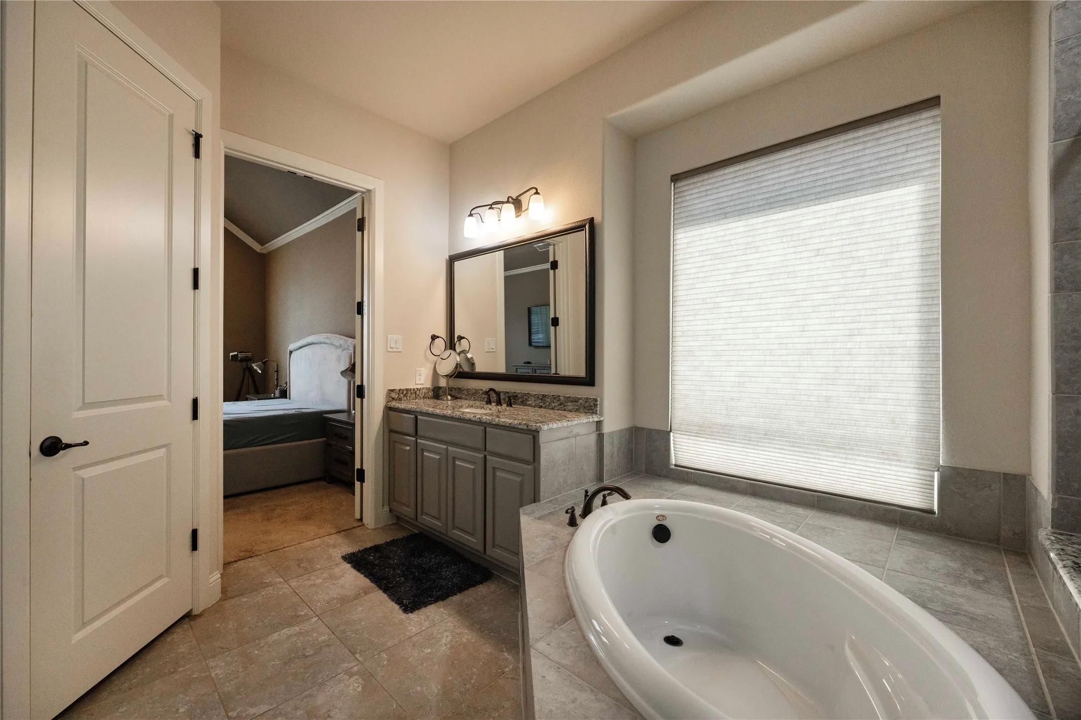 Single Family Residence For Rent in Collin County , 12824 Flatiron Trail, Frisco, Texas 75035, 5 Bedrooms, 5 Bathrooms, 3 Garage spaces, 4,306 Sqft, built in 2015, Price $6,500, mls#21263905, Real Estate Agent in Frisco, Homes For Rent in Collin county, Homes For Rent in Frisco, Realtor in Frisco Texas, Real Estate Brokerage Independent Realty Texas, Luminita Cordes Realtor