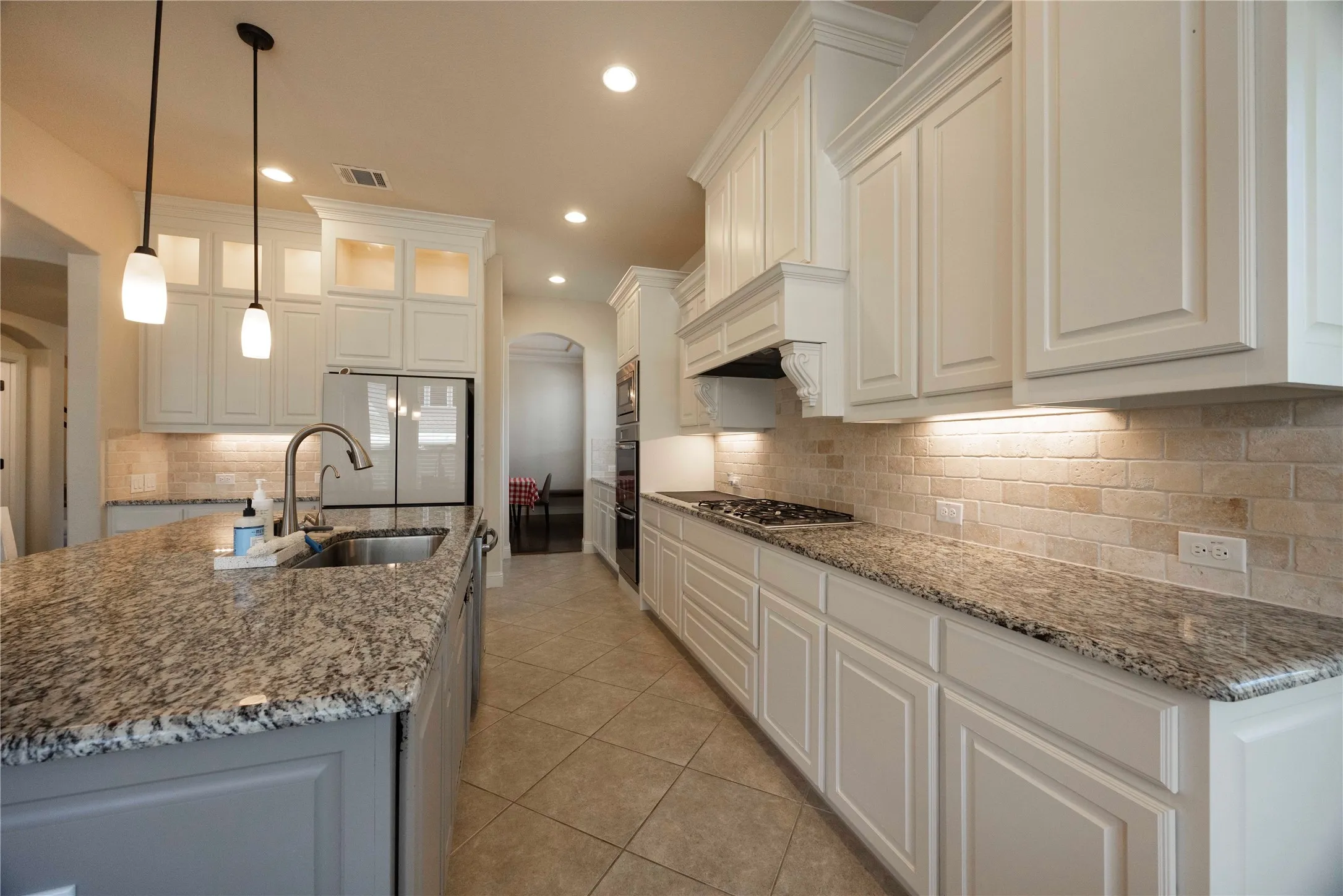 Single Family Residence For Rent in Collin County , 12824 Flatiron Trail, Frisco, Texas 75035, 5 Bedrooms, 5 Bathrooms, 3 Garage spaces, 4,306 Sqft, built in 2015, Price $6,500, mls#21263905, Real Estate Agent in Frisco, Homes For Rent in Collin county, Homes For Rent in Frisco, Realtor in Frisco Texas, Real Estate Brokerage Independent Realty Texas, Luminita Cordes Realtor
